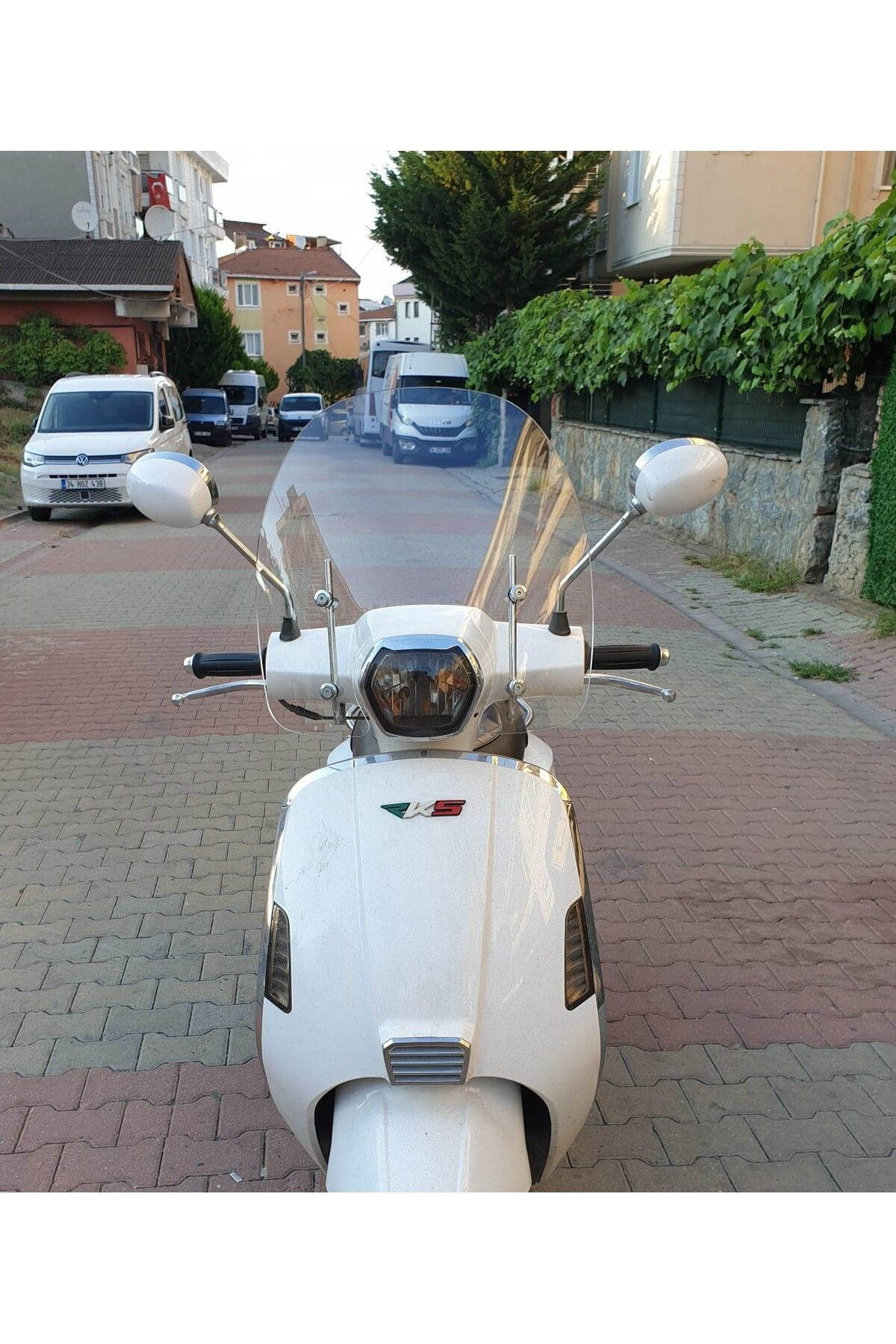 Motocam Rks Bitter Siperlik Ön Cam 2022-2025 Model 43Cm Şeffaf Renkli 4Mm