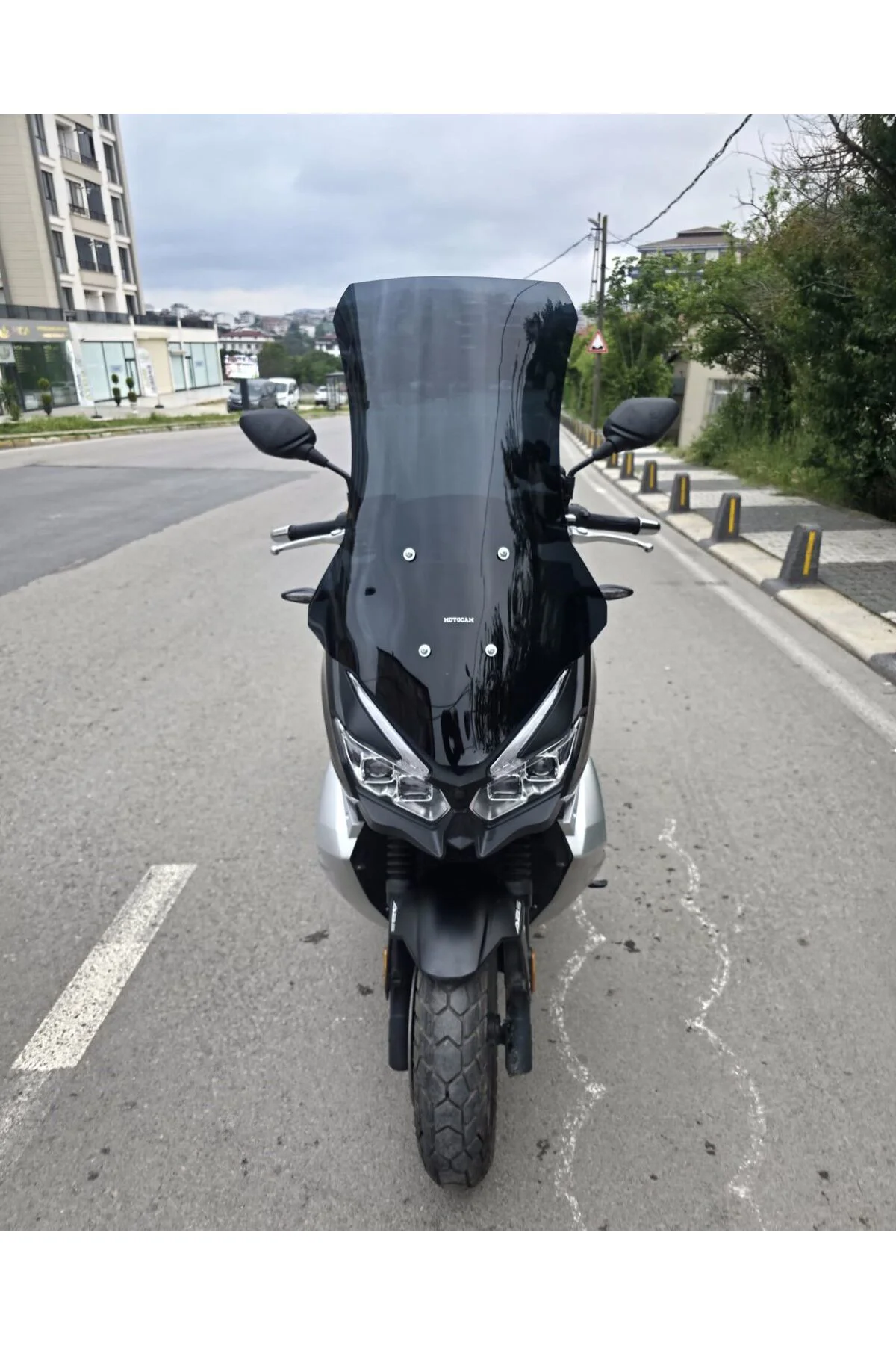 RKS Blade 350 Ön Cam 2023-2026 Model 75cm Siyah Renkli 4mm UZUN