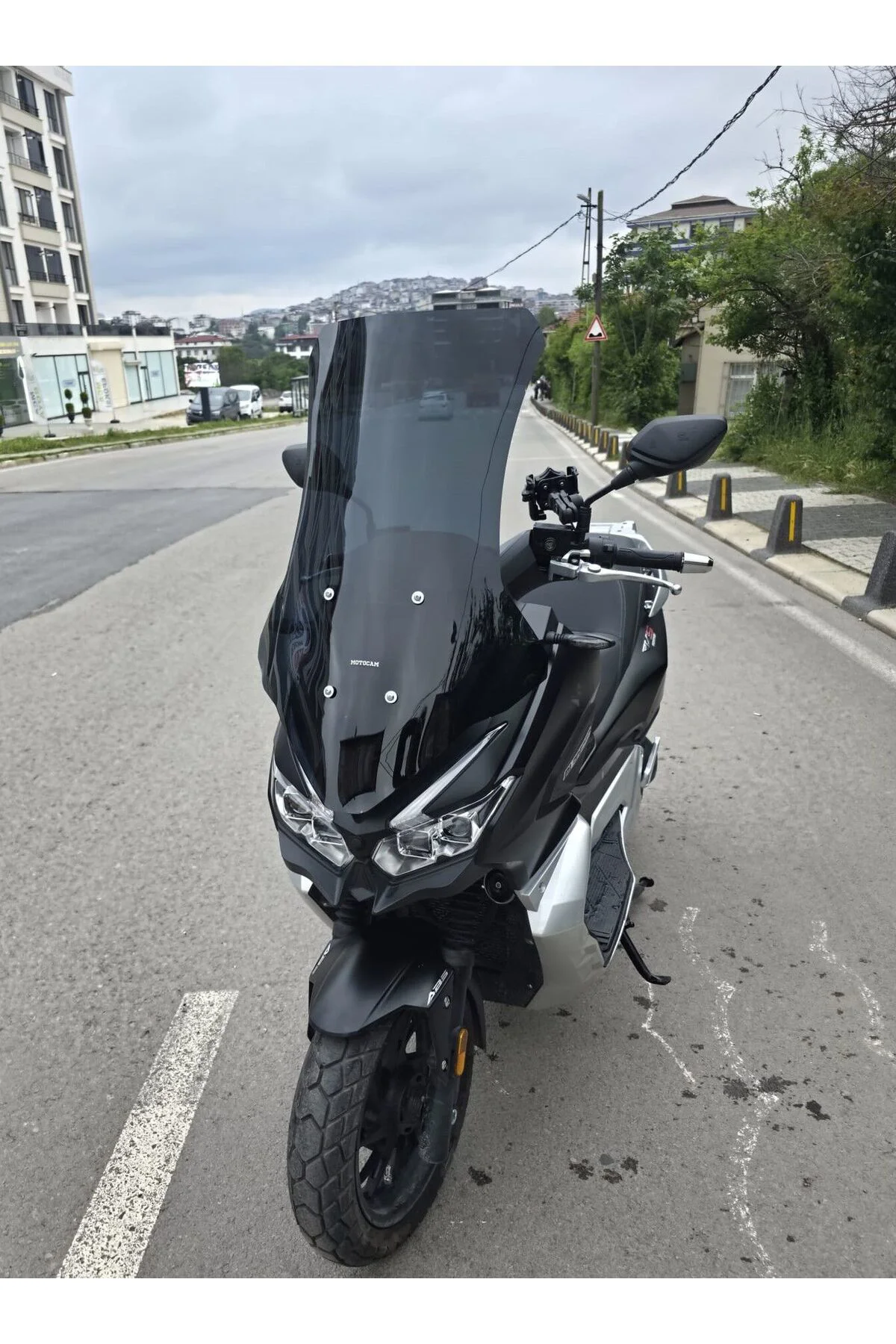 RKS Blade 350 Ön Cam 2023-2026 Model 75cm Siyah Renkli 4mm UZUN