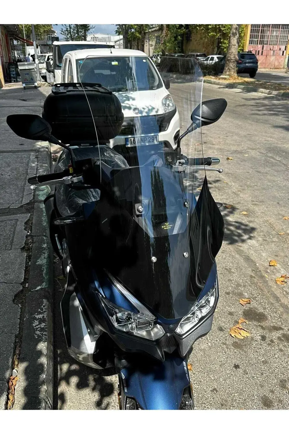 RKS Blade Ön Cam 2023 2024 Model 75cm Şeffaf Renkli 4mm UZUN CAM