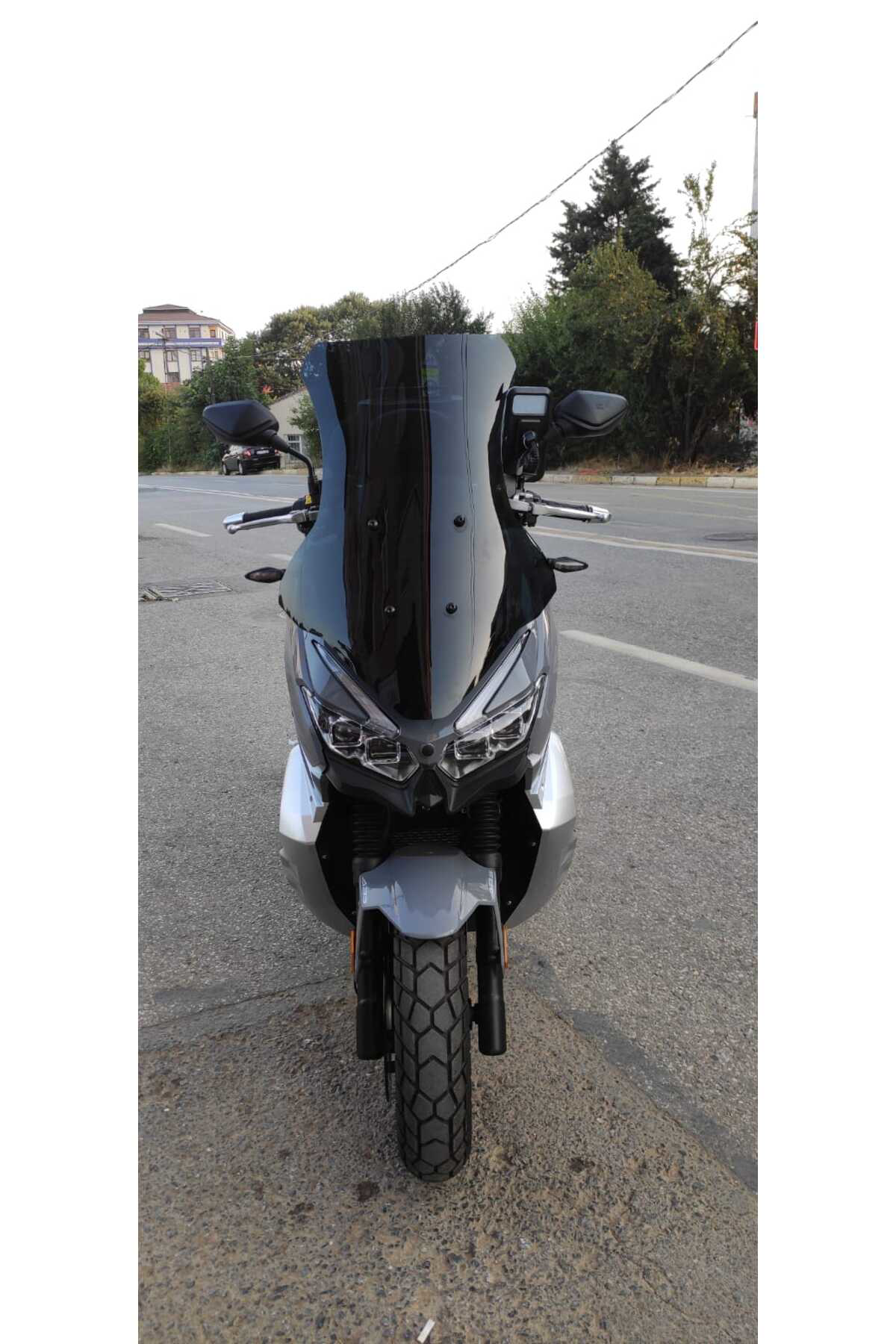 Motocam Rks Blade Ön Cam 2023 2024 Model 65Cm Siyah Renkli 4Mm Orta Boylu