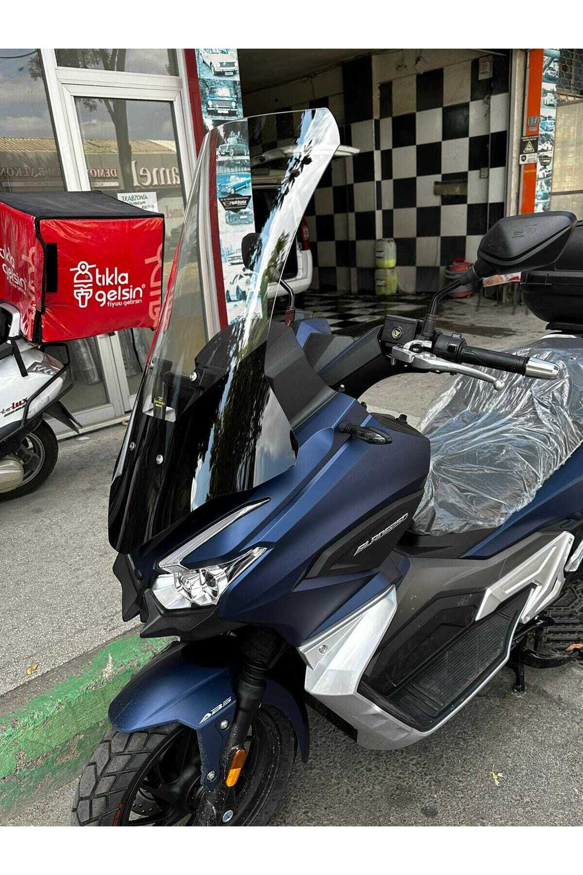 Motocam Rks Blade Ön Cam 2023 2024 Model 75Cm Şeffaf Renkli 4Mm Uzun Cam