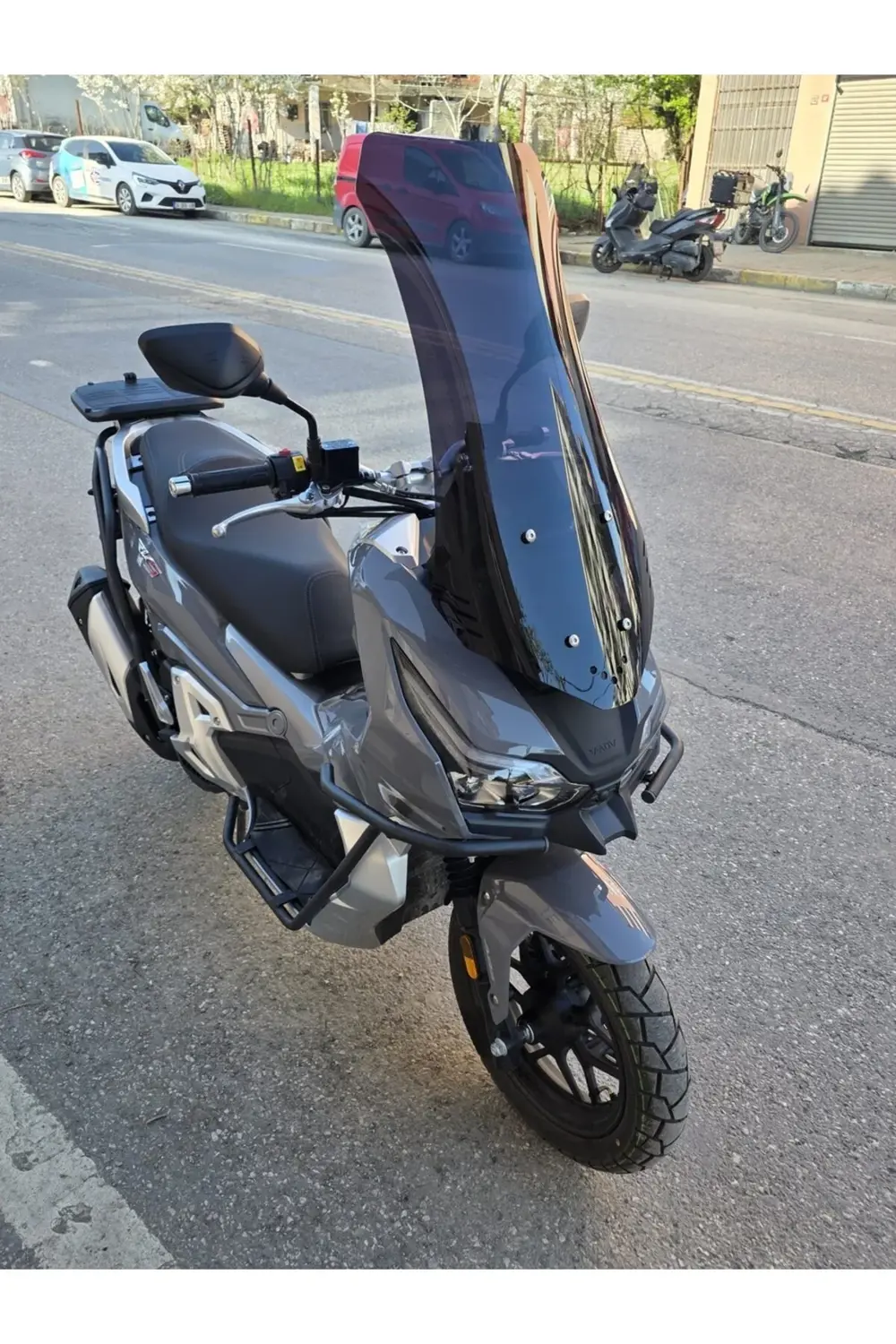 RKS Freccia 150 Ön Cam 2022-2025 Model 75cm Siyah Renkli 4mm UZUN