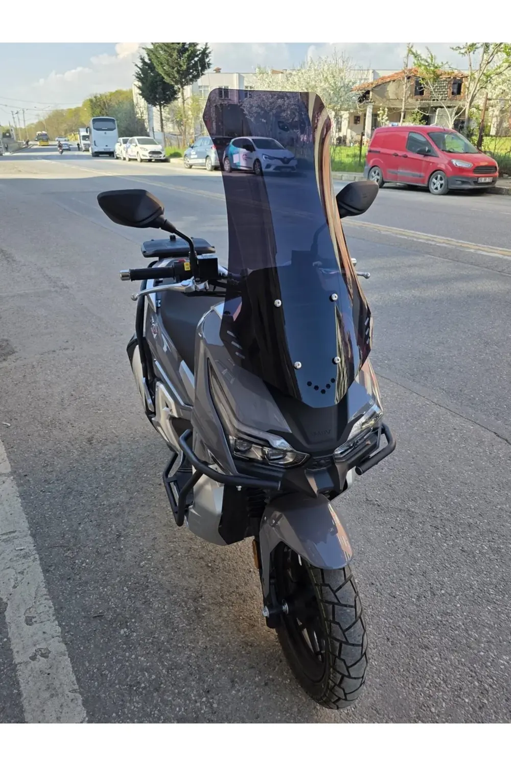 RKS Freccia 150 Ön Cam 2022-2025 Model 75cm Siyah Renkli 4mm UZUN