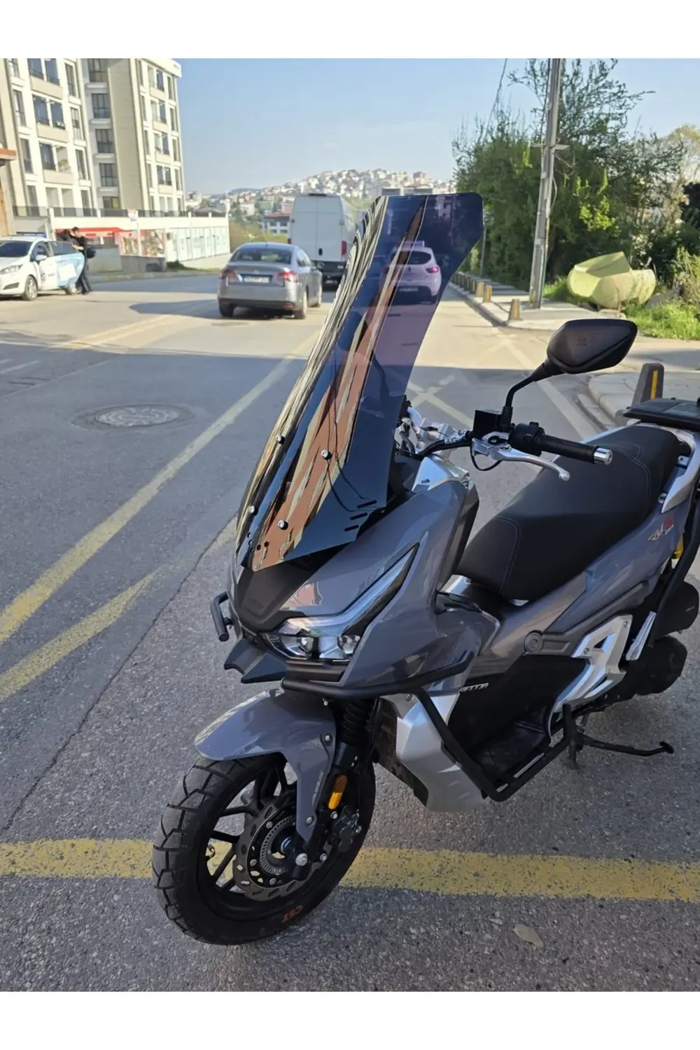 RKS Freccia 150 Ön Cam 2022-2025 Model 75cm Siyah Renkli 4mm UZUN