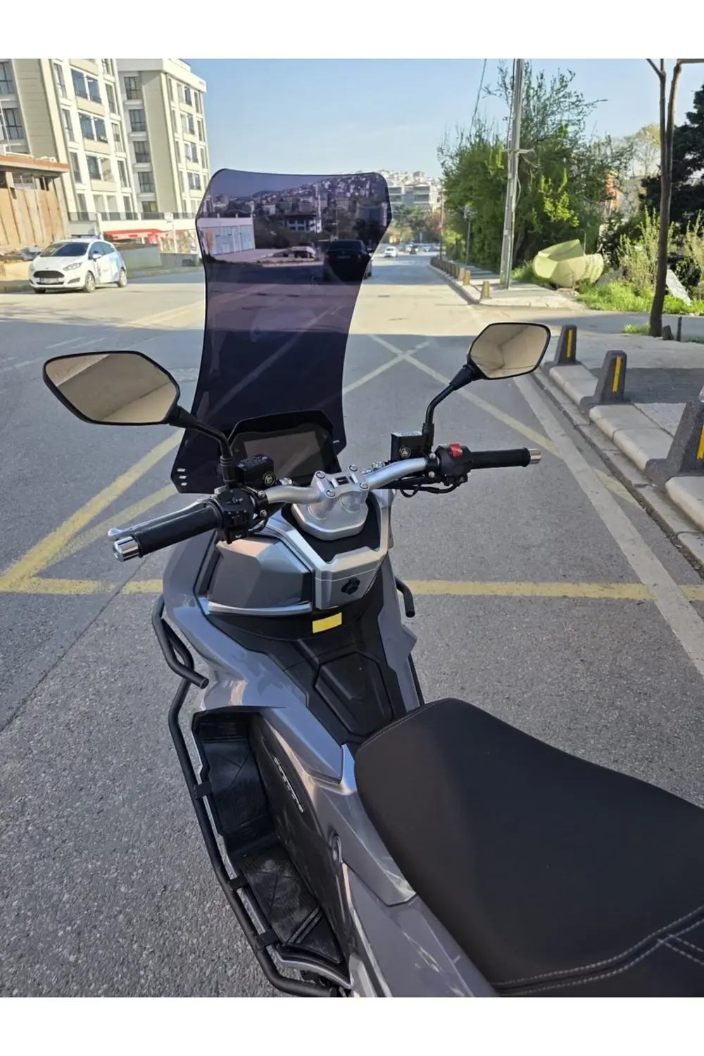 RKS Freccia 150 Ön Cam 2022-2025 Model 75cm Siyah Renkli 4mm UZUN