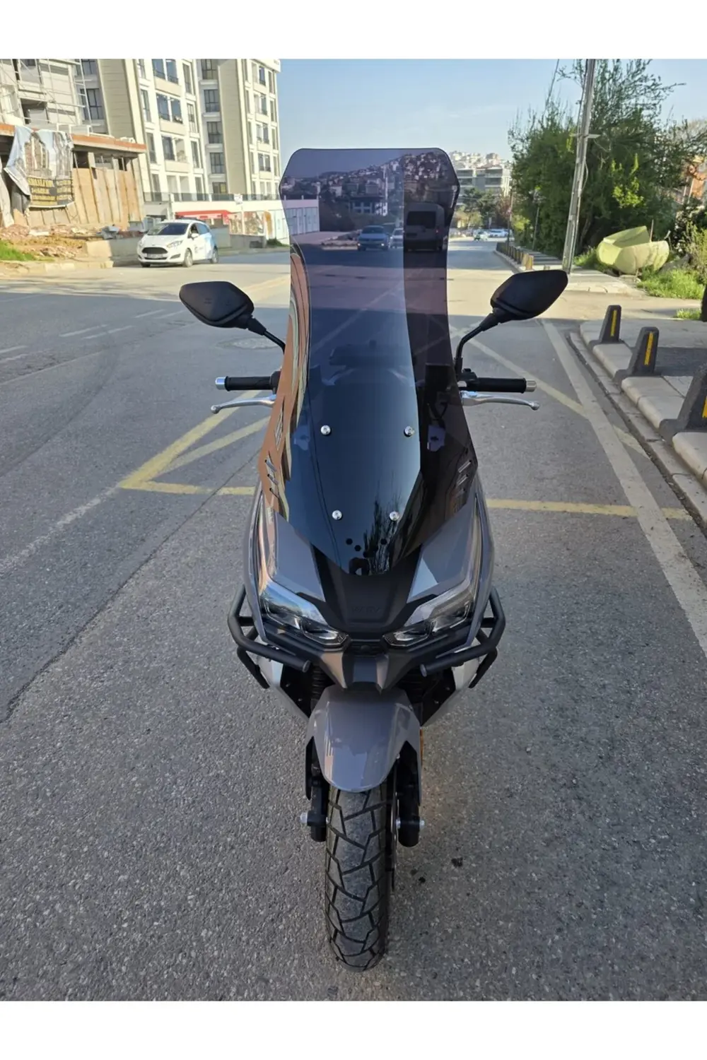 RKS Freccia 150 Ön Cam 2022-2025 Model 75cm Siyah Renkli 4mm UZUN