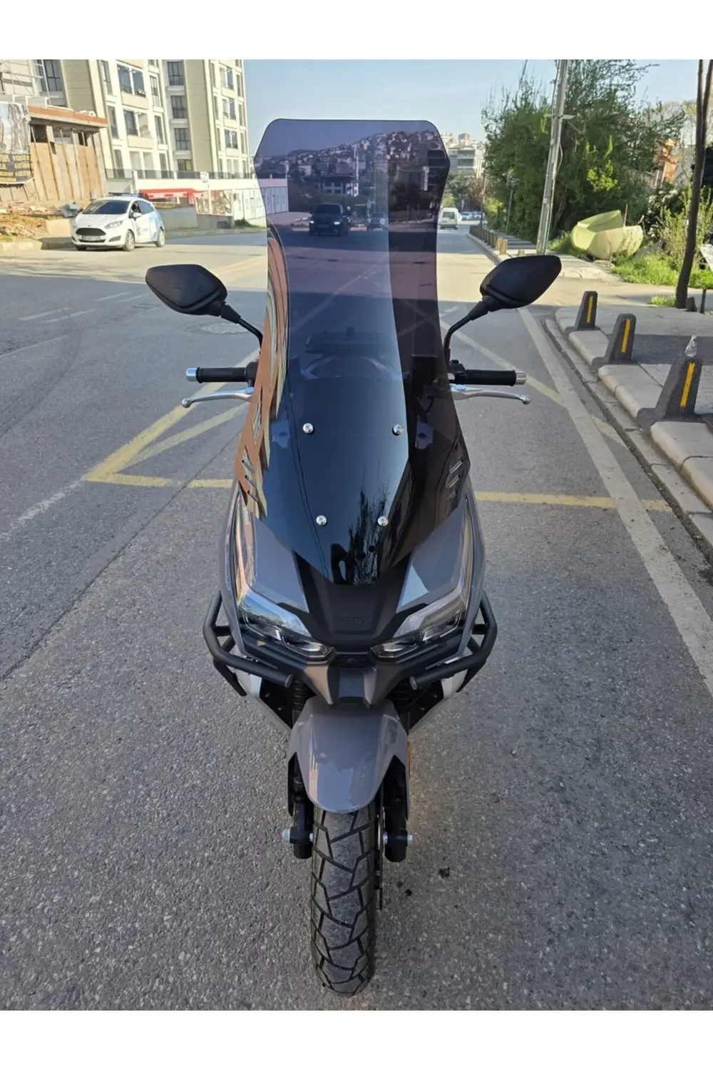 RKS Freccia 150 Ön Cam 2022-2025 Model 75cm Siyah Renkli 4mm UZUN