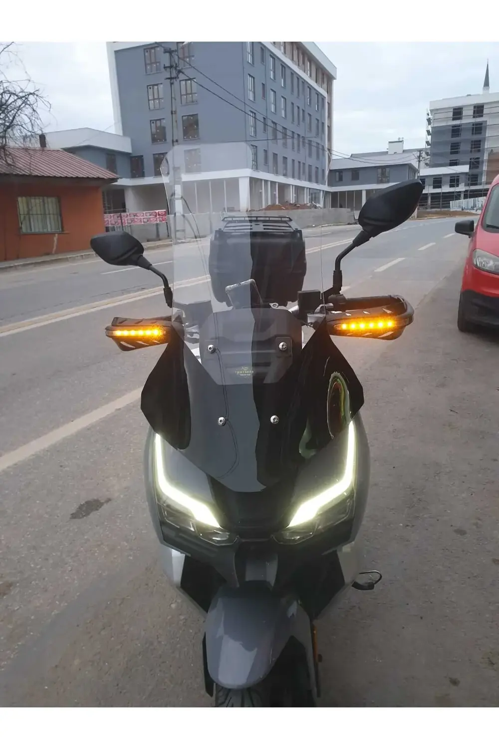 Rks Freccia 150 Ön Cam Alt Siyah 2022 2024 Model 75cm Şeffaf Renk