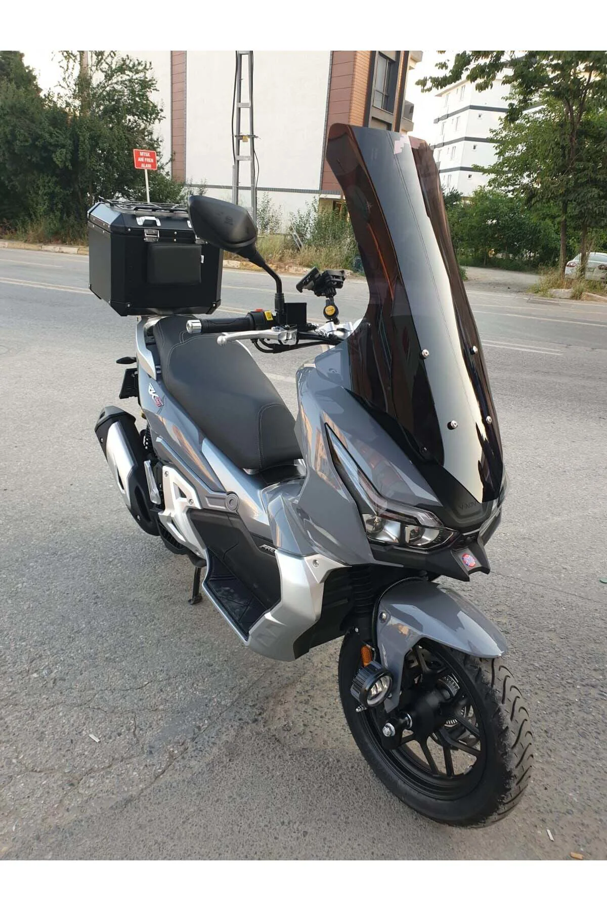 RKS Freccia Ön Cam 2022-2026 Model 78cm Siyah Renkli 4mm UZUN