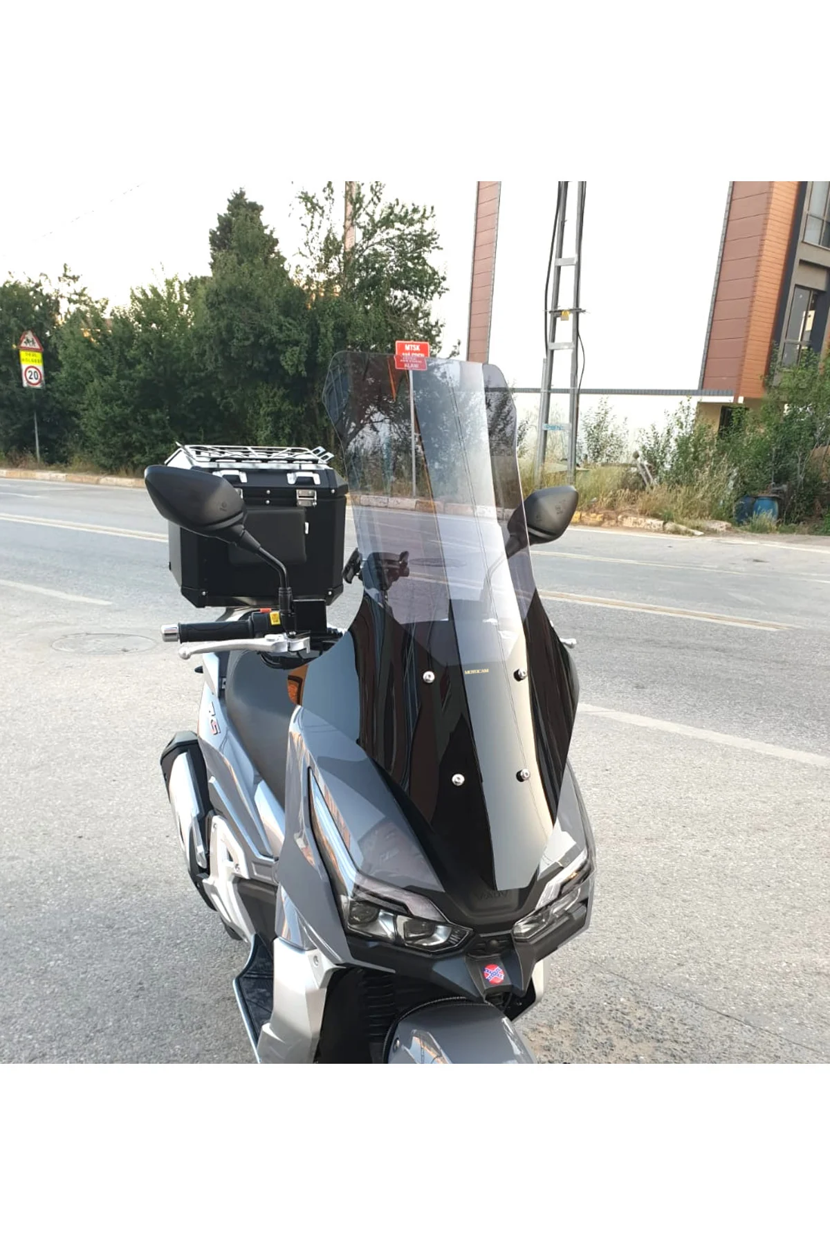 RKS Freccia Ön Cam 2022-2026 Model 78cm Füme Renkli 4mm UZUN