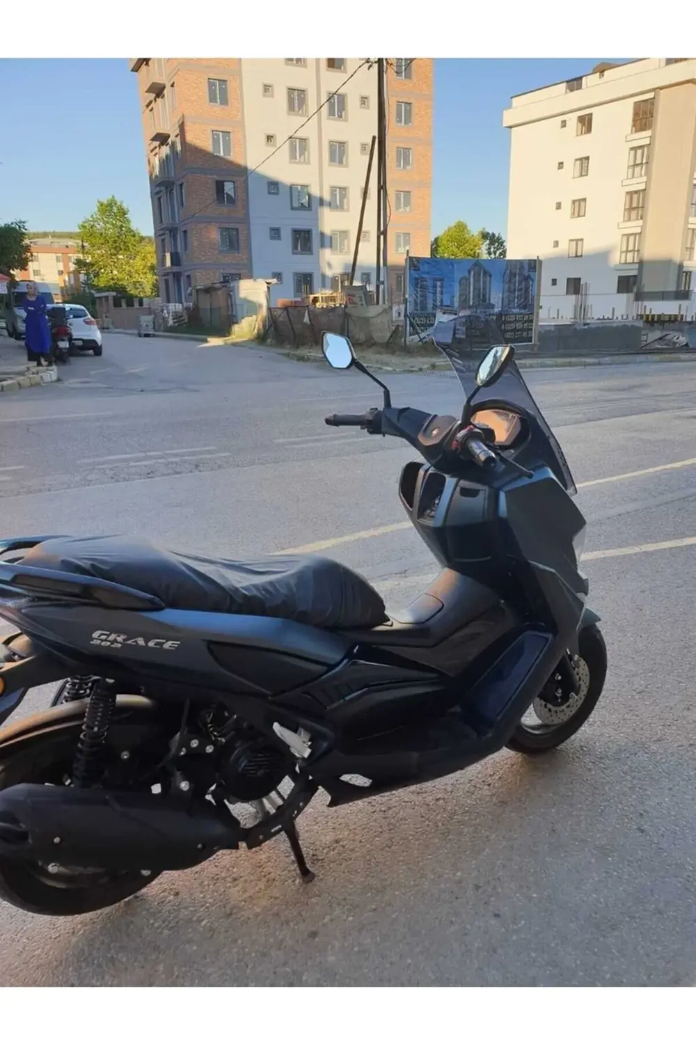RKS Grace 202 Ön Cam 2022-2025 Model 65cm Füme Renkli 4mm ORTA BO