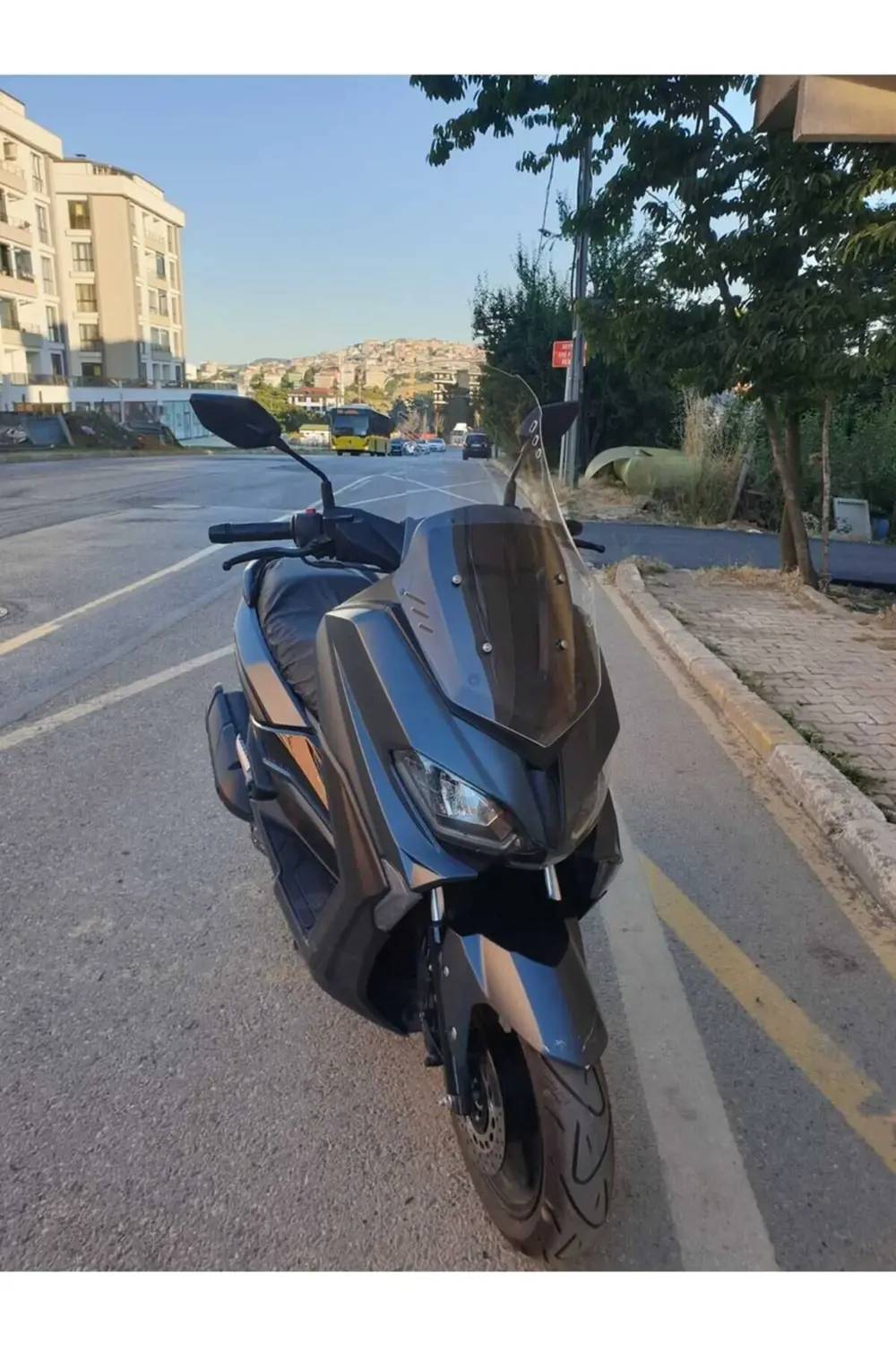 RKS Grace 202 Ön Cam 2022-2025 Model 75cm Şeffaf Renkli 4mm UZUN