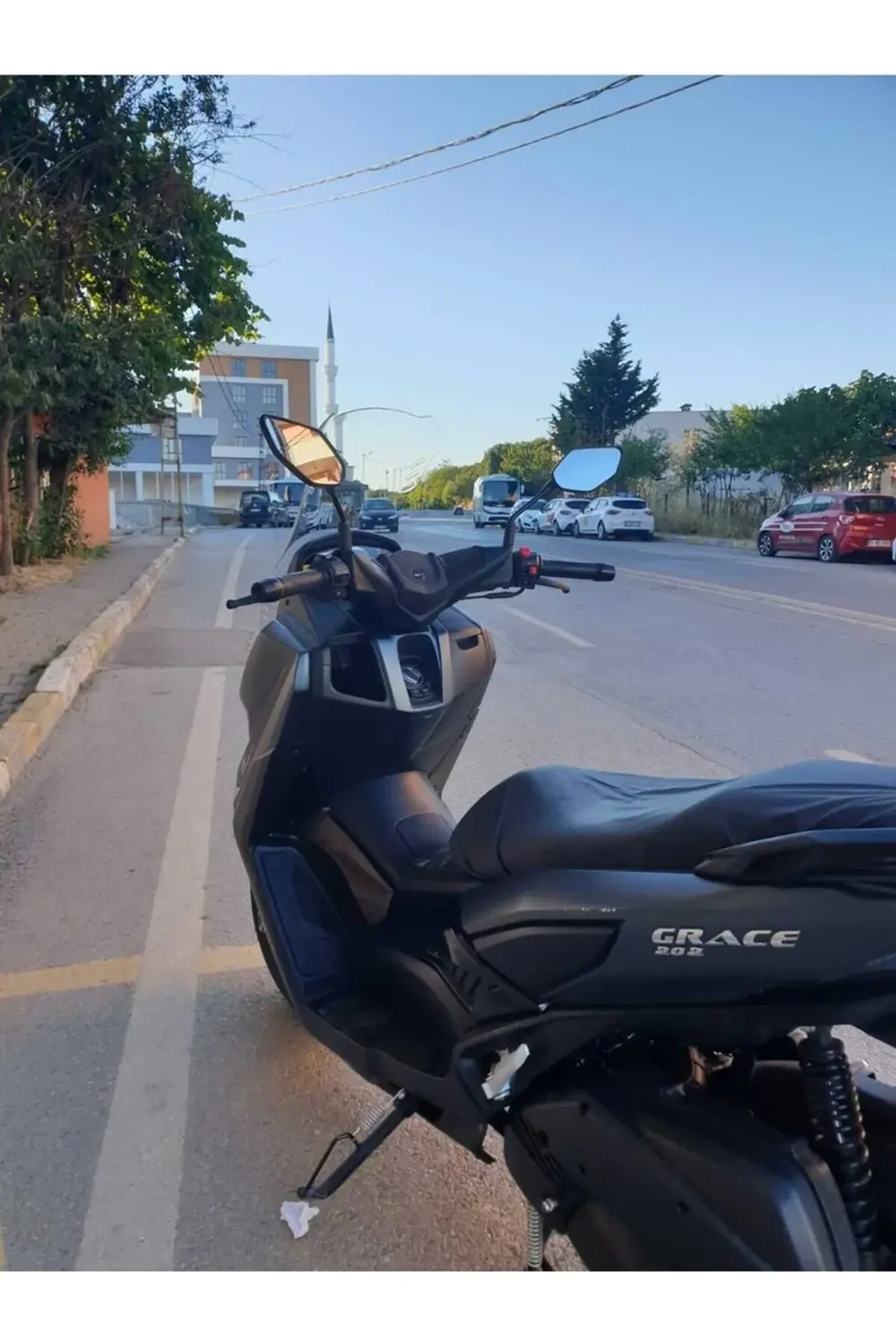 RKS Grace 202 Ön Cam 2022-2025 Model 75cm Şeffaf Renkli 4mm UZUN