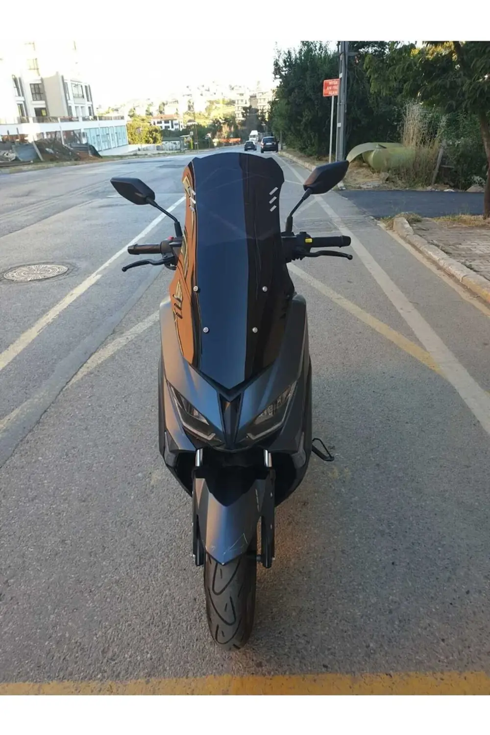 RKS Grace 202 Ön Cam 2022-2025 Model 75cm Siyah Renkli 4mm UZUN