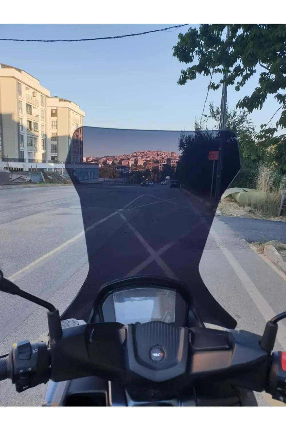 RKS Grace 202 Ön Cam 2022-2025 Model 78cm Siyah Renkli 4mm UZUN