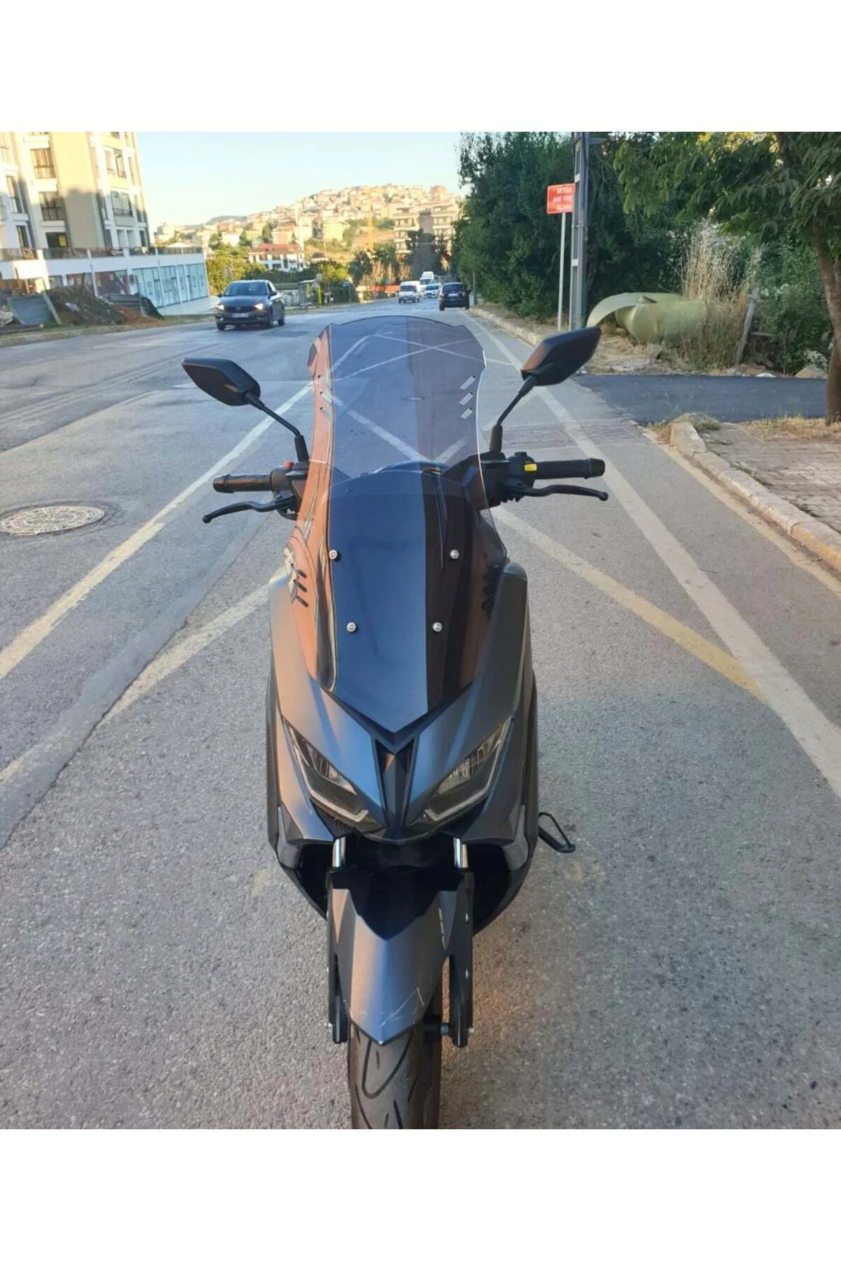 RKS Grace 202 Ön Cam 2022-2026 Model 65cm Füme Renkli 4mm ORTA BOYLU