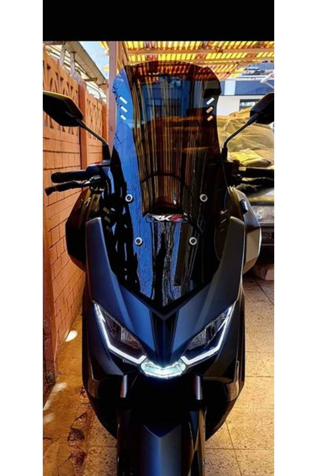 RKS Grace 202 Ön Cam 2022-2026 Model 75cm Siyah Renkli 4mm UZUN