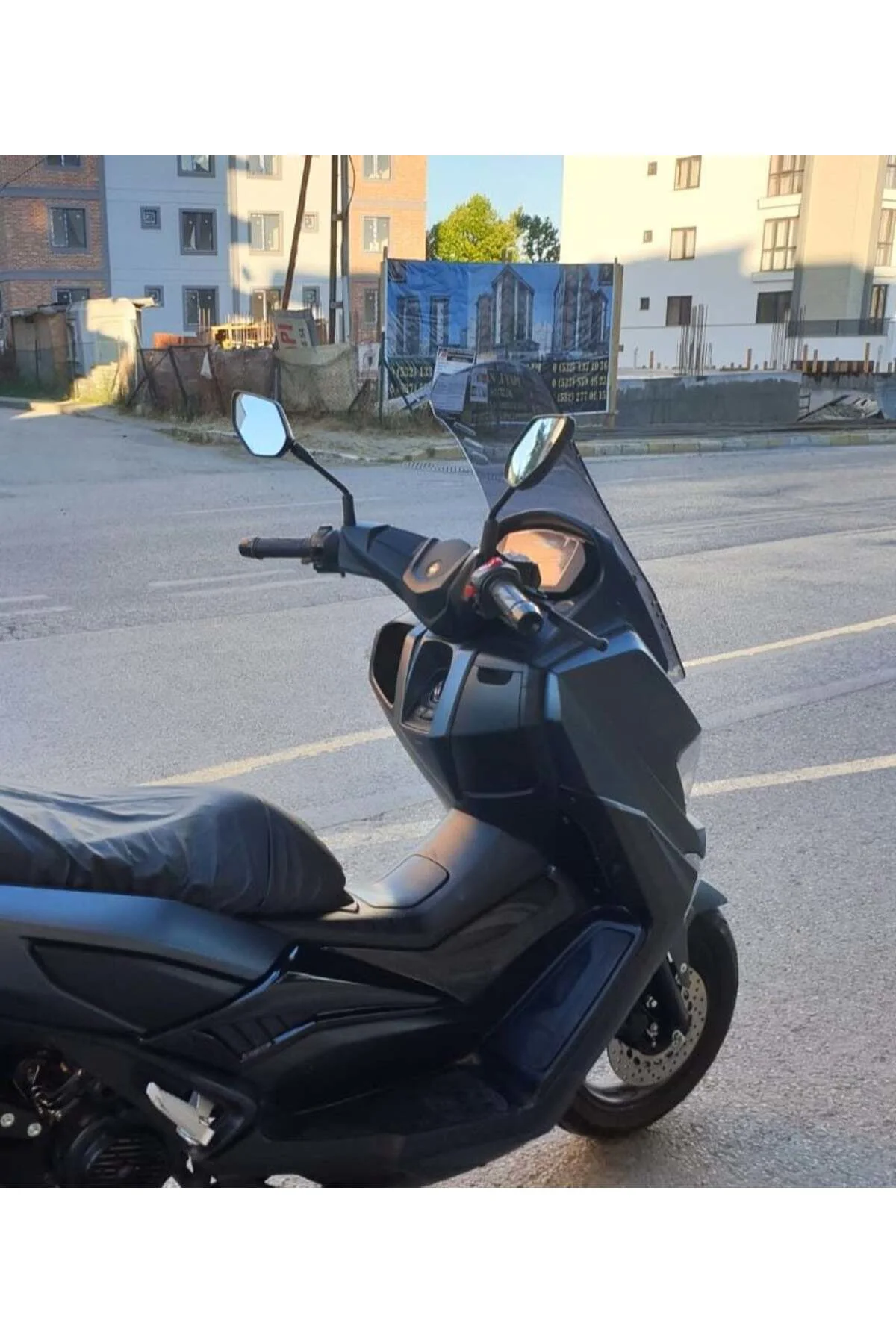 RKS Grace 202 Ön Cam 2022-2026 Model 65cm Füme Renkli 4mm ORTA BOYLU