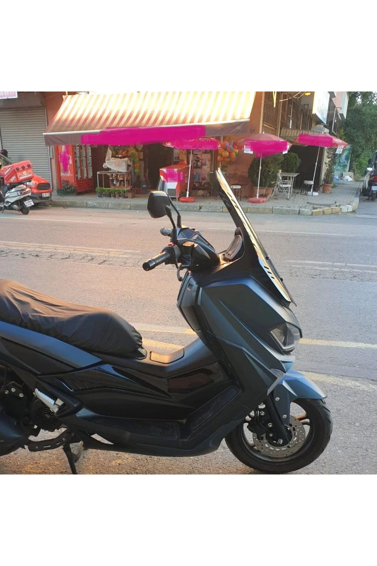 RKS Grace 202 Ön Cam 2022-2026 Model 75cm Siyah Renkli 4mm UZUN