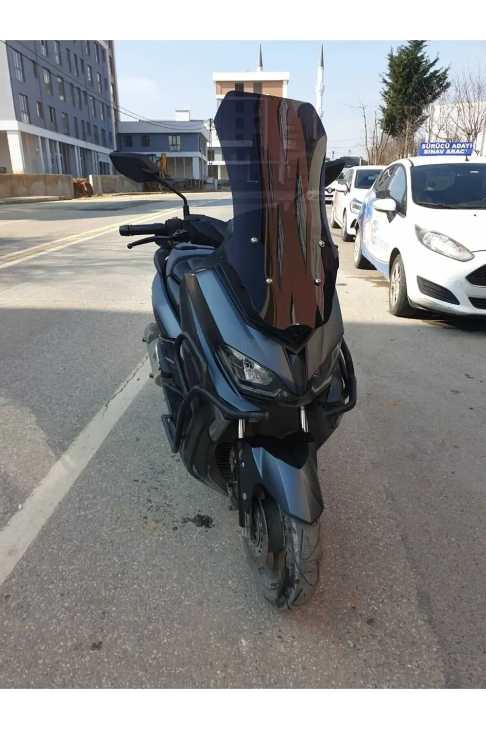RKS Grace PRO Ön Cam 2023-2025 Model 57cm Siyah Renkli 4mm
