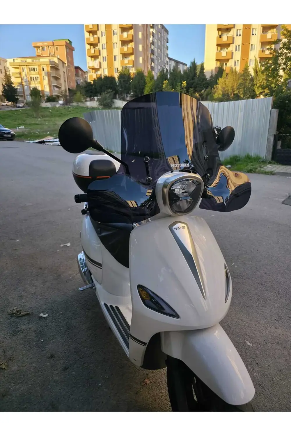 Rks Letbe LB 125 Ön Cam 2023-2025 Model 45cm Siyah Renkli 4mm ELC