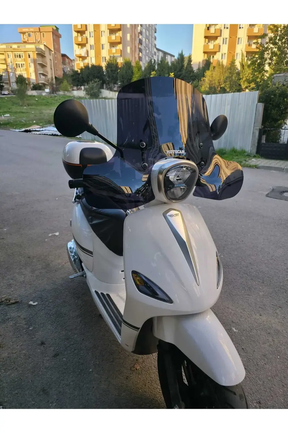 Rks Letbe LB 125 Ön Cam 2023-2025 Model 45cm Siyah Renkli 4mm ELC