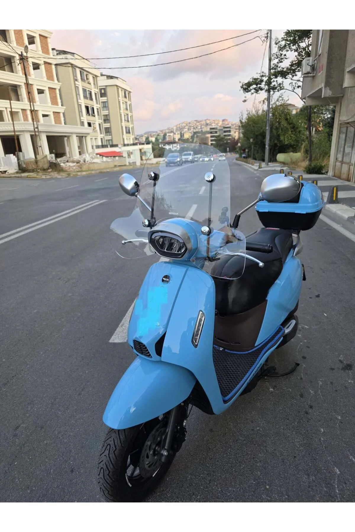 RKS LTR 125 Ön Cam 2023-2026 Model 45cm Şeffaf Renkli 4mm Elcikli