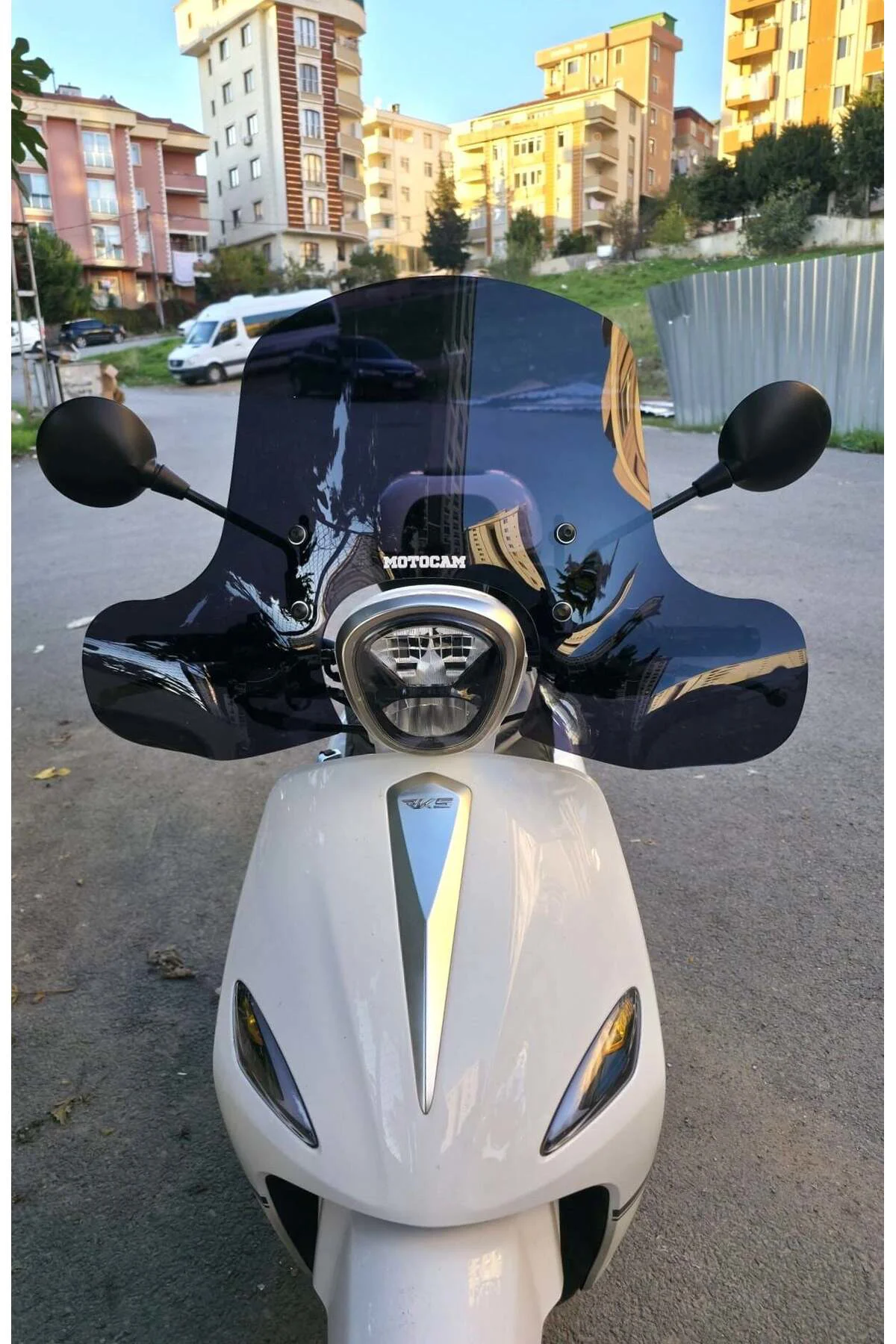 Rks Neon 125 Ön Cam 2023-2026 Model 45cm Siyah Renkli 4mm Elcikli