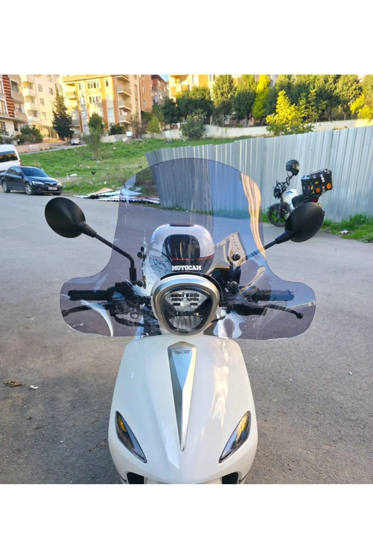 Rks Neon 125 Ön Cam 2023-2026 Model 45cm Füme Renkli 4mm Elcikli APARATSIZ