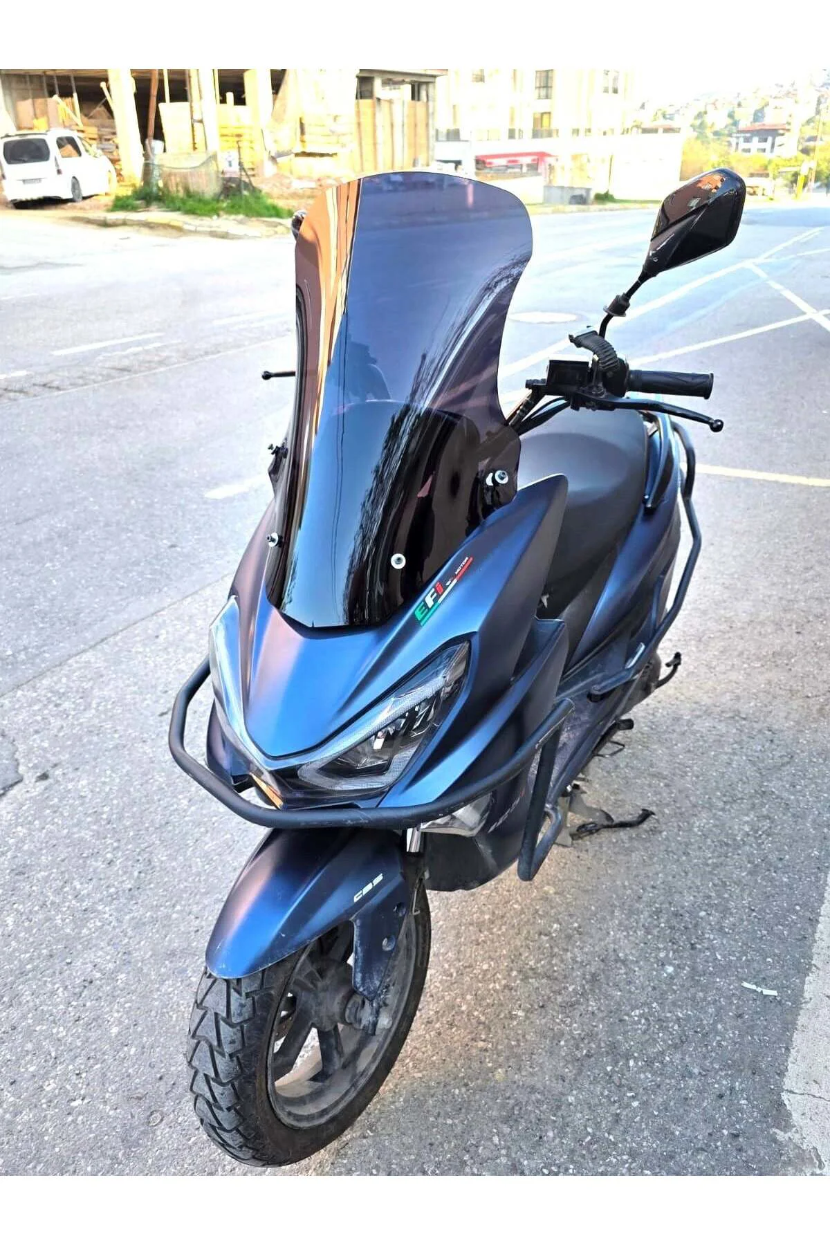 RKS Newlight PRO Ön Cam 2023-2026 Model 58cm Siyah Renkli 4mm ORİ