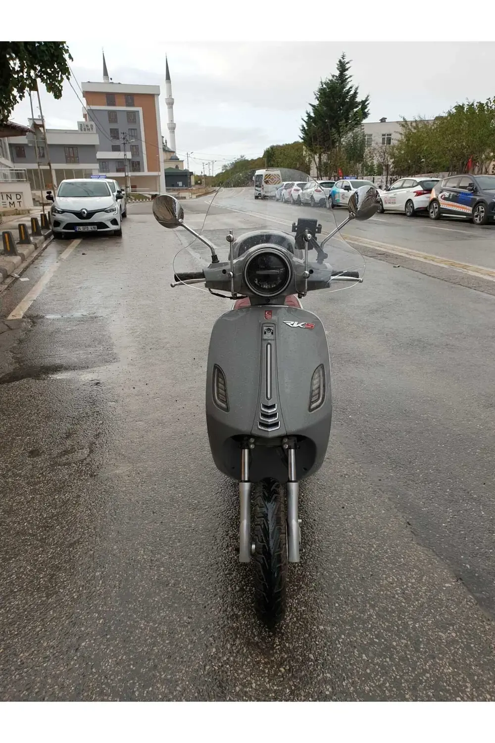 RKS Pride 125 Ön Cam 2023-2024 Model 39cm Şeffaf Renkli 4mm APARA