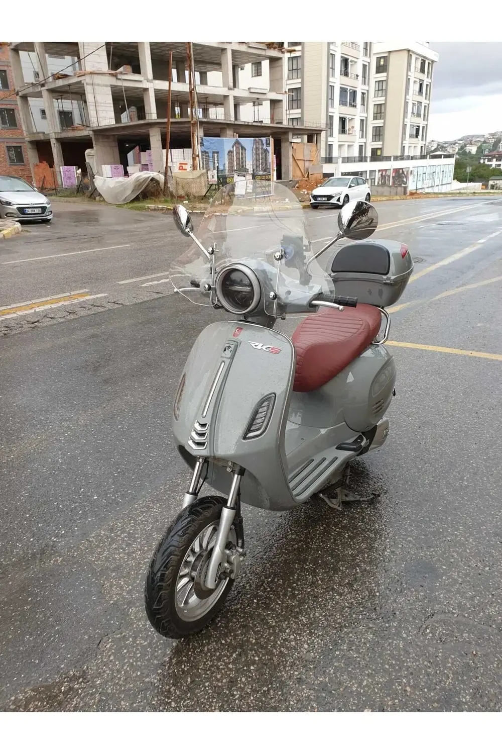 RKS Pride 125 Ön Cam 2023-2024 Model 39cm Şeffaf Renkli 4mm APARA