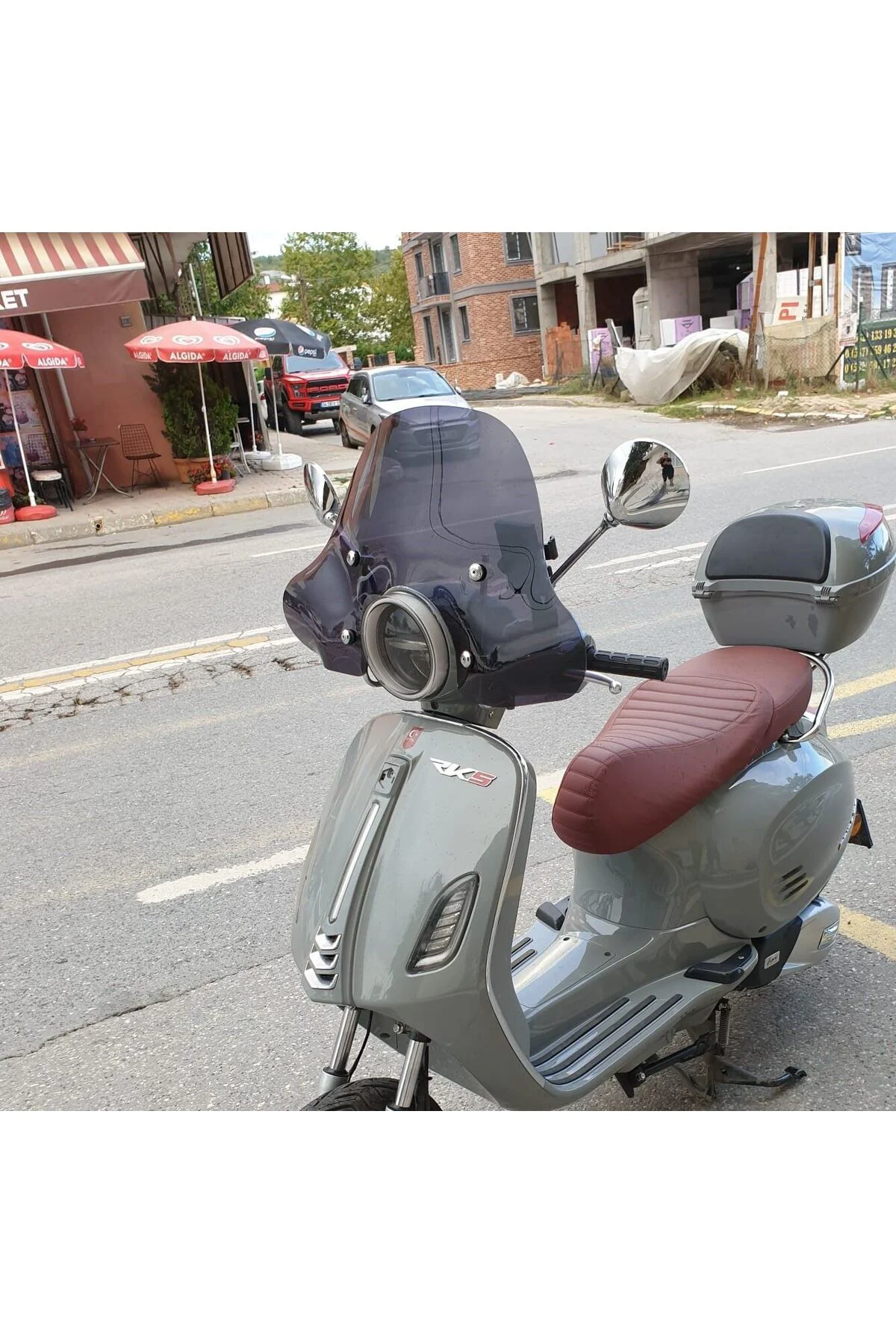 RKS Pride 125 Ön Cam 2023-2026 Model 39cm Siyah Renkli 4mm Elcikl