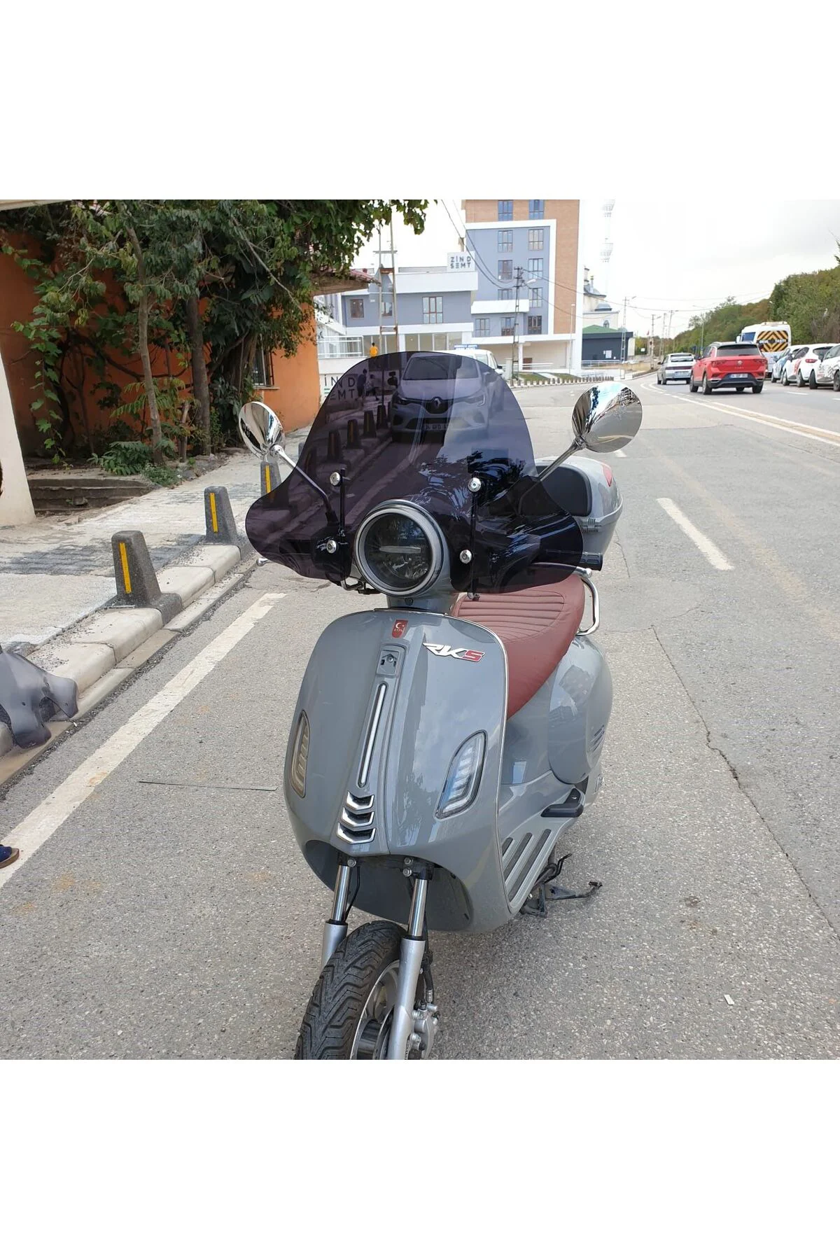 RKS Pride 125 Ön Cam 2023-2026 Model 39cm Siyah Renkli 4mm Elcikl