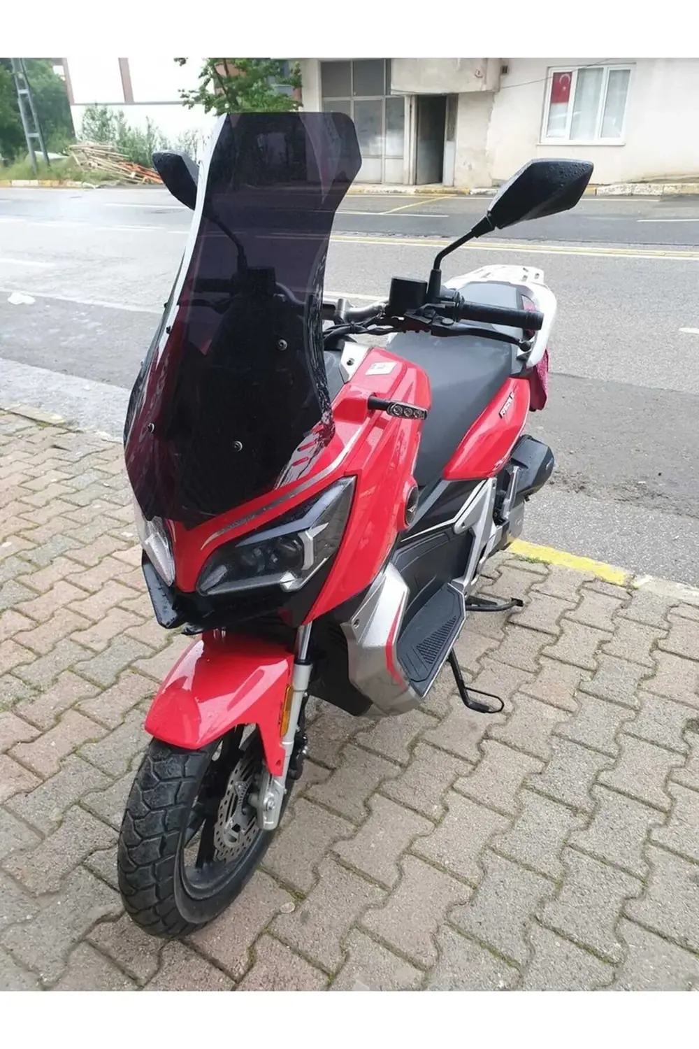 RKS Reale 125 Ön Cam 2023-2025 Model 75cm Siyah Renkli 4mm UZUN