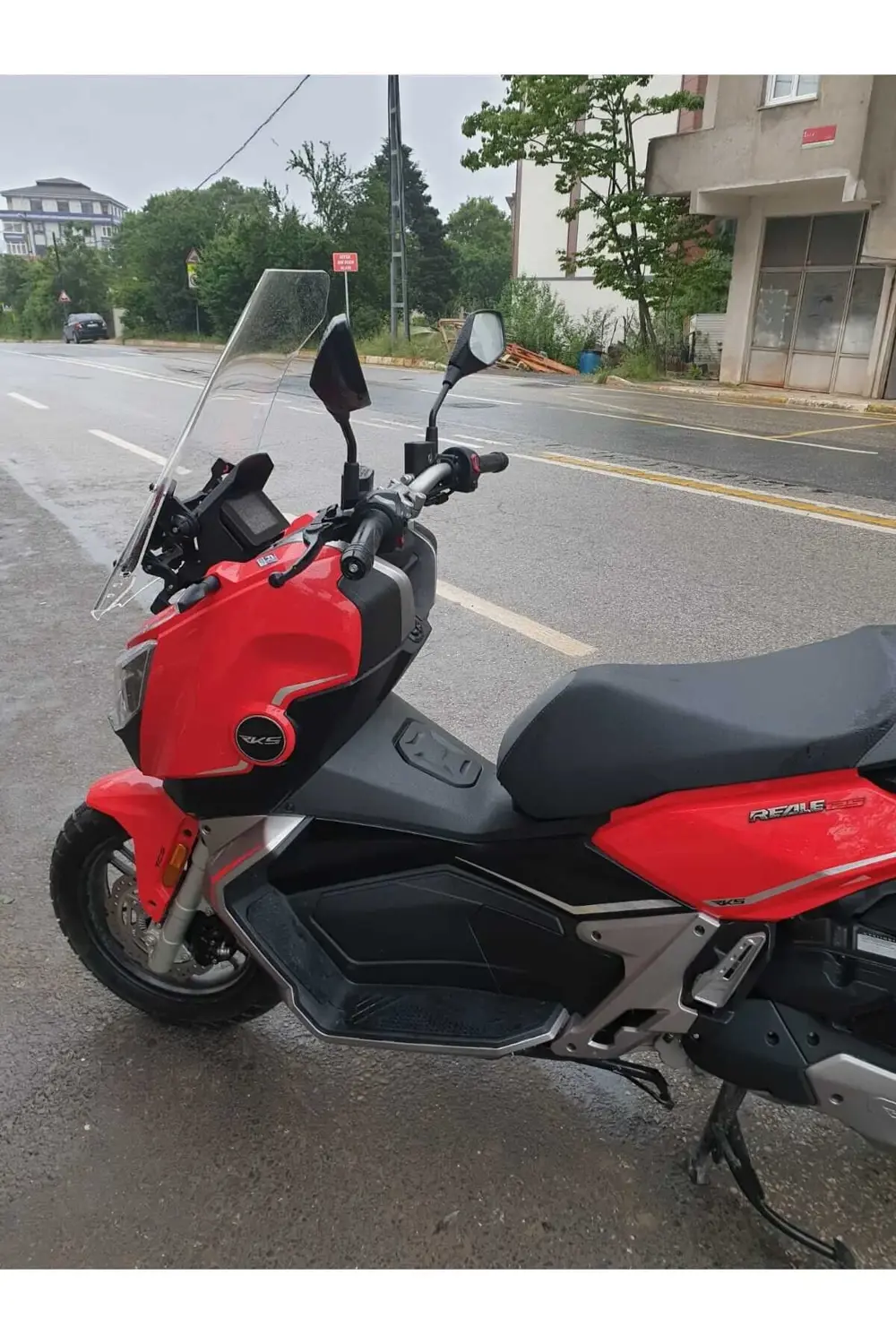 Rks Reale 125 Ön Cam 2023-2025 Uyumlu Model 75cm Şeffaf Renkli 4m