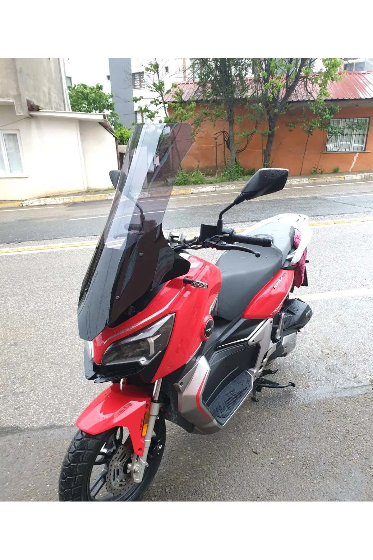 RKS Reale 125 Ön Cam 2023-2026 Model 78cm Füme Renkli 4mm UZUN