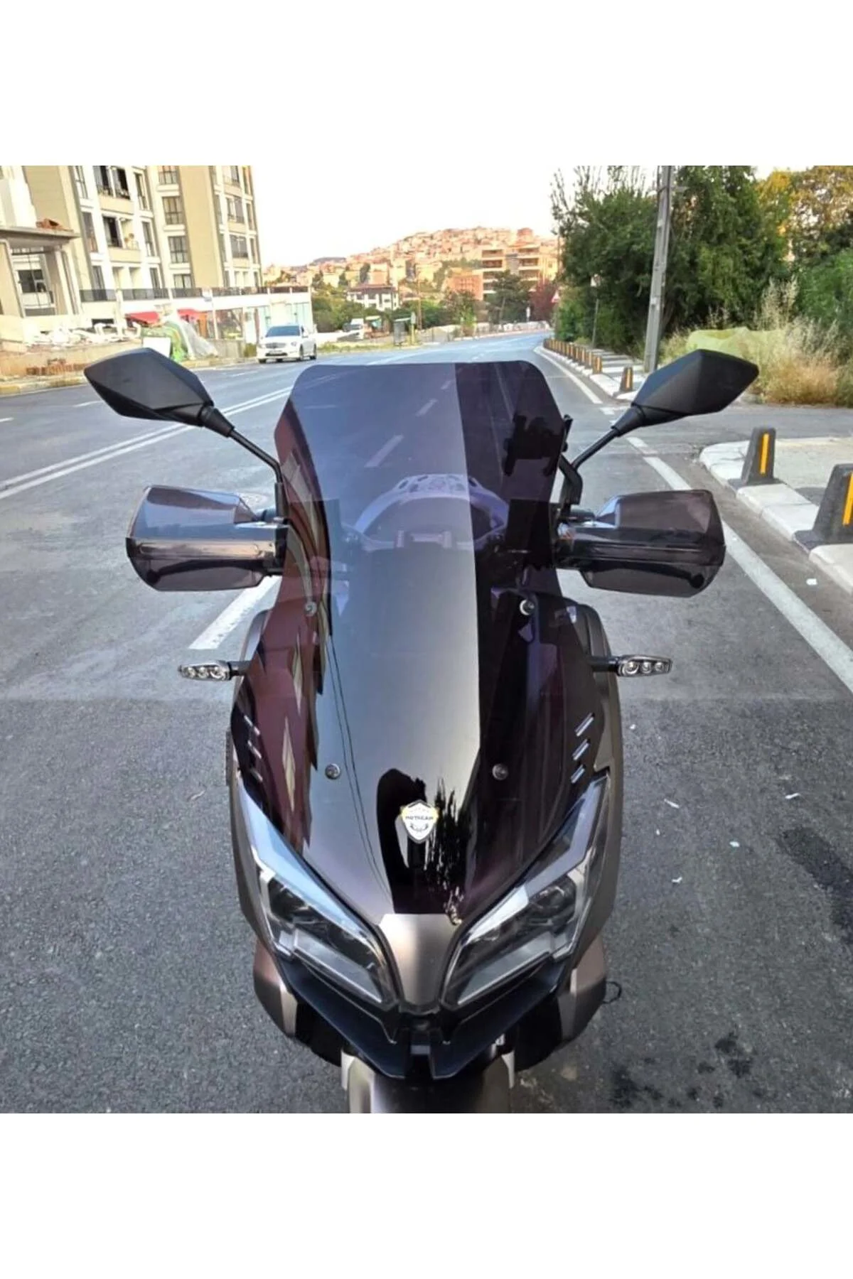 RKS Reale 125 Ön Cam 2023-2026 Model 55cm Siyah Renkli 4mm KISA S