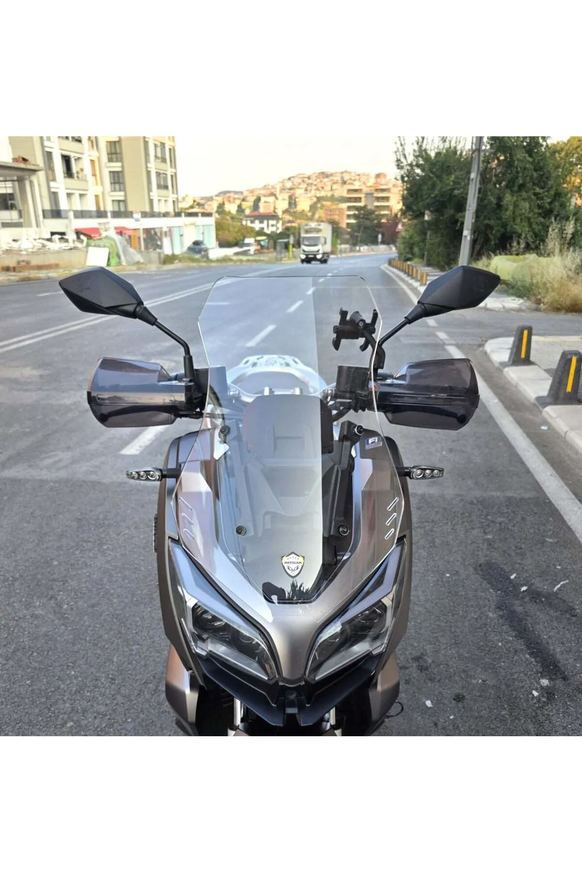 RKS Reale 125 Ön Cam 2023-2026 Model 55cm Şeffaf Renkli 4mm KISA 