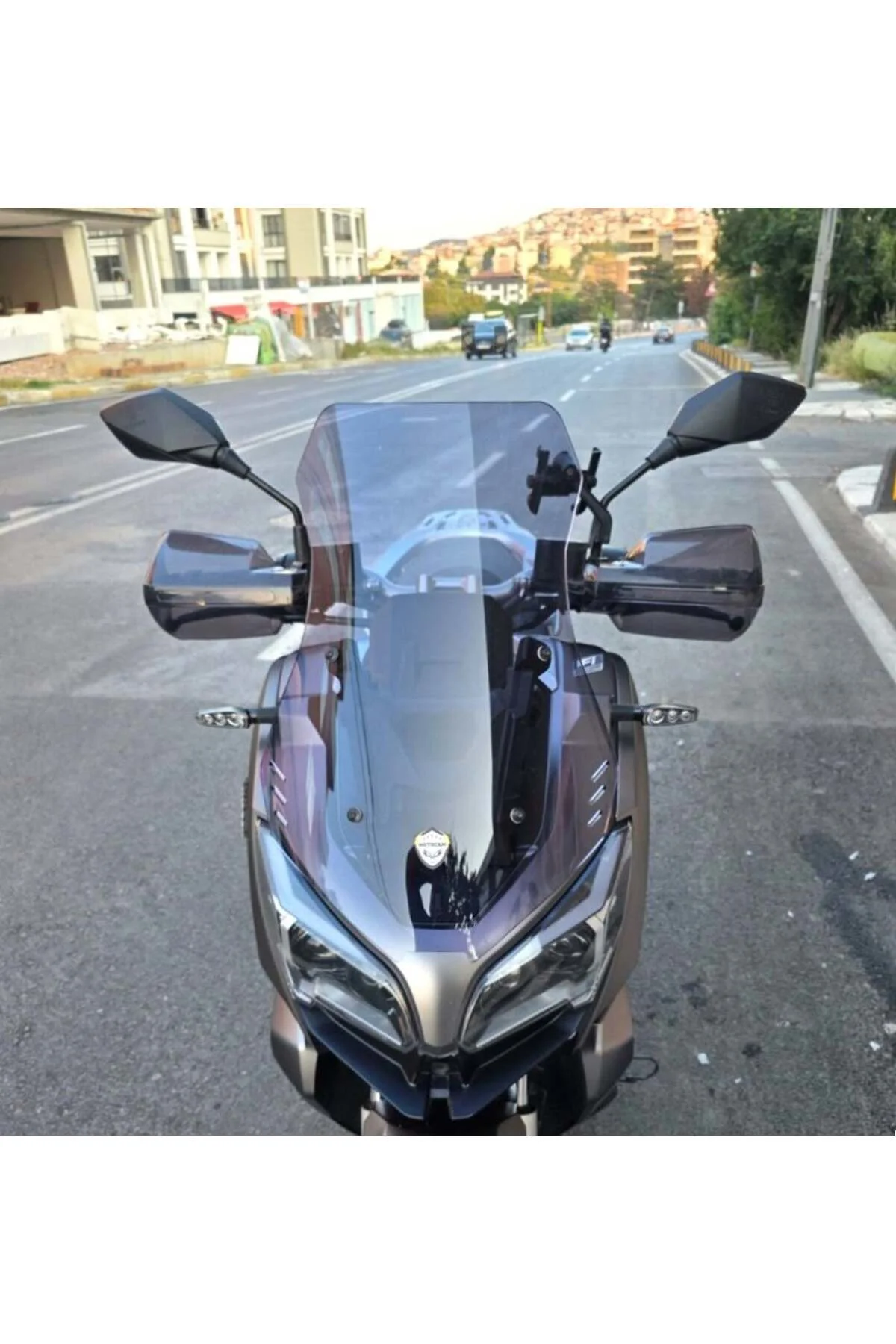 RKS Reale 125 Ön Cam 2023-2026 Model 55cm Füme Renkli 4mm KISA SP