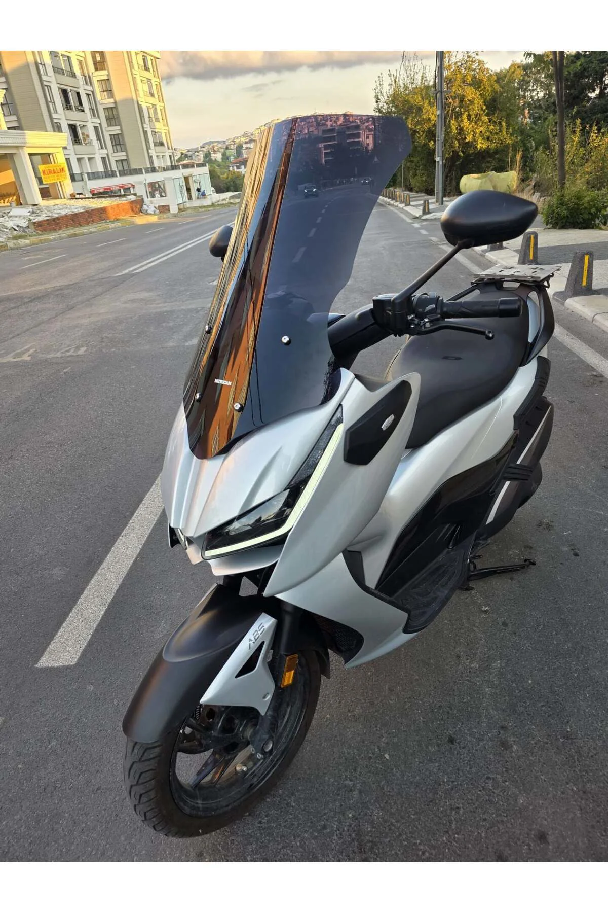 RKS RZ 250 S Ön Cam 2022-2026 Model 68cm Siyah Renkli 4mm UZUN