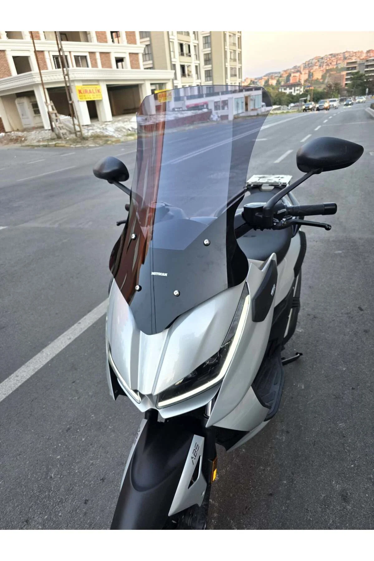 RKS RZ 250 S Ön Cam 2022-2026 Model 68cm Füme Renkli 4mm UZUN