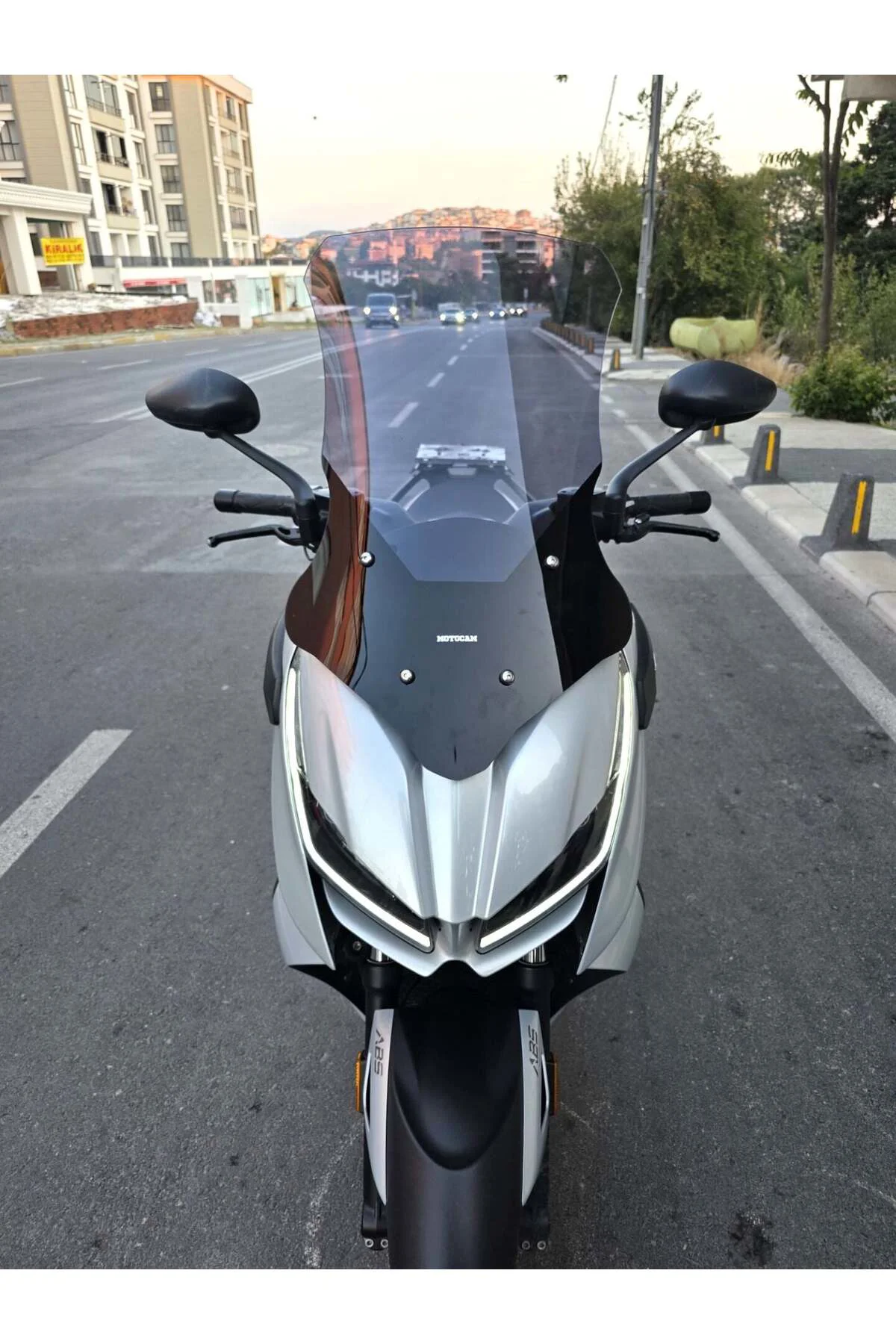 RKS RZ 250 S Ön Cam 2022-2026 Model 68cm Füme Renkli 4mm UZUN