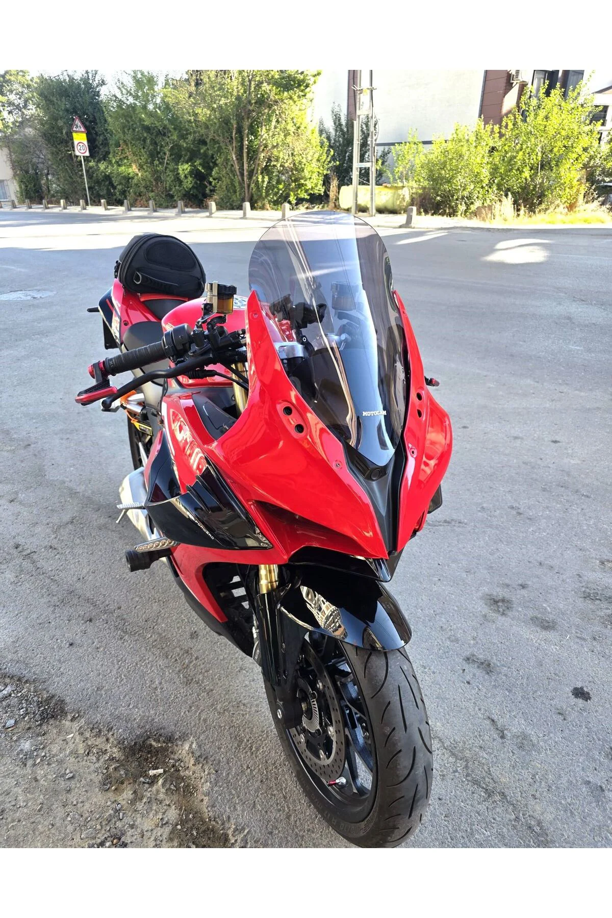 RKS SRK 450 RA Ön Cam 2023-2026 Model 42cm Füme Renkli 4mm