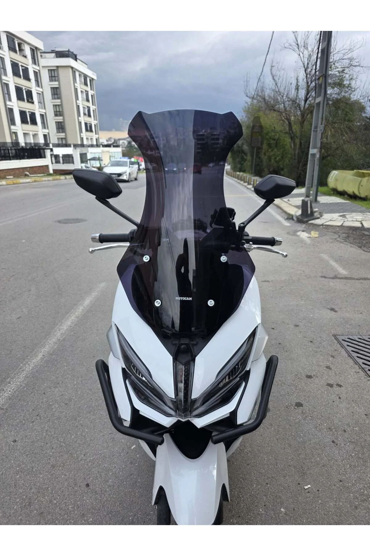 RKS SRX 50 Ön Cam 2021-2026 Model 63cm Siyah Renkli 4mm - Görsel 7