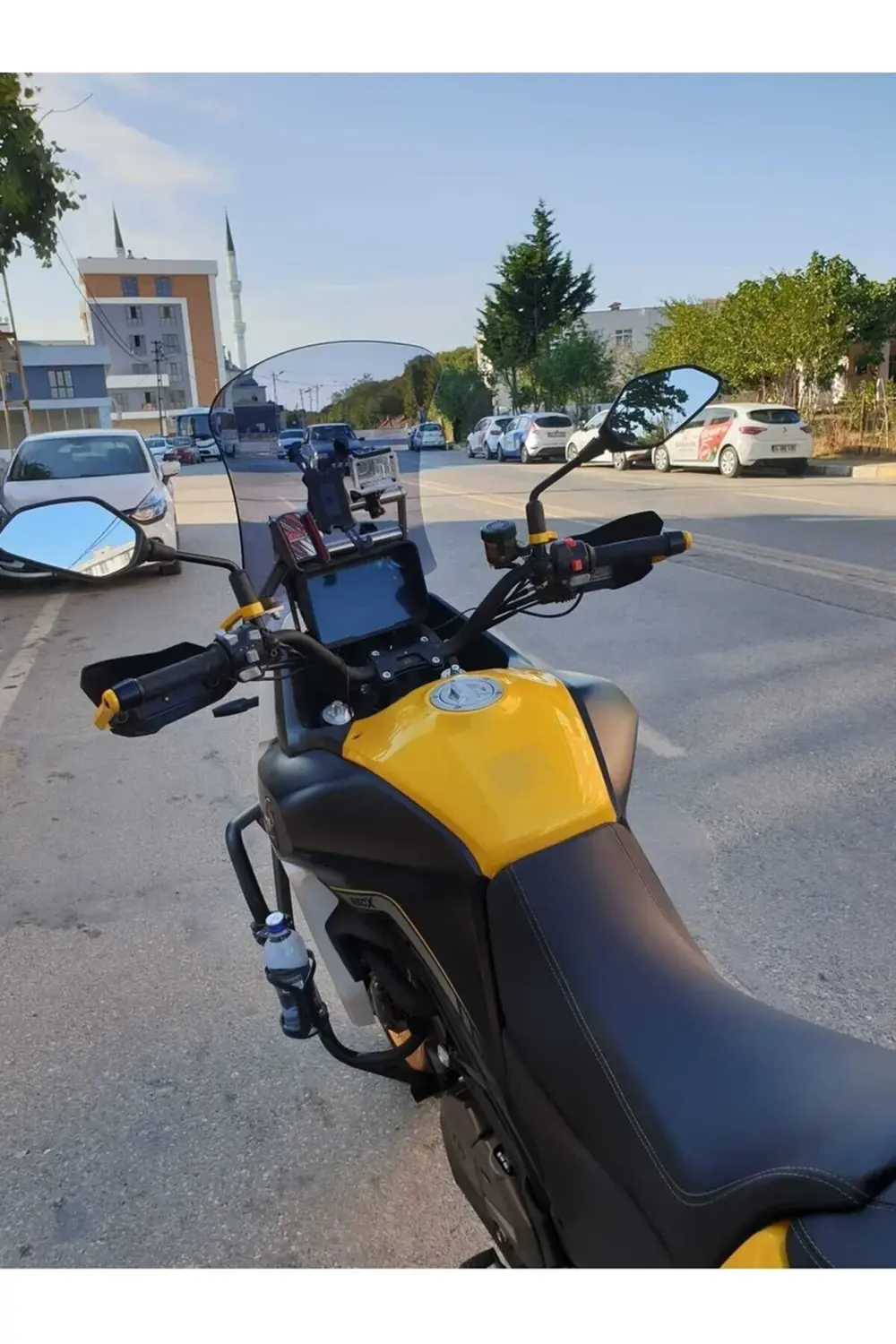 RKS SVT 650 X Ön Cam 2023-2025 Model 50cm Füme Renkli 4mm UZUN