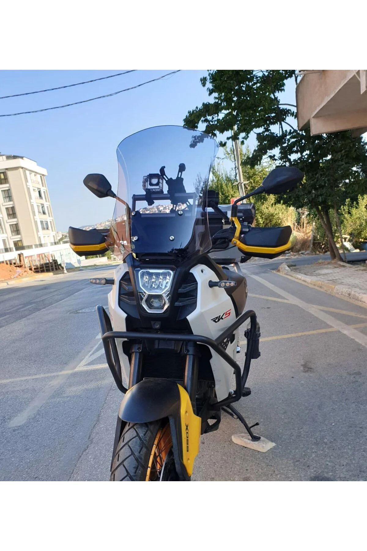RKS SVT 650 X Ön Cam 2023-2026 Model 50cm Füme Renkli 4mm UZUN