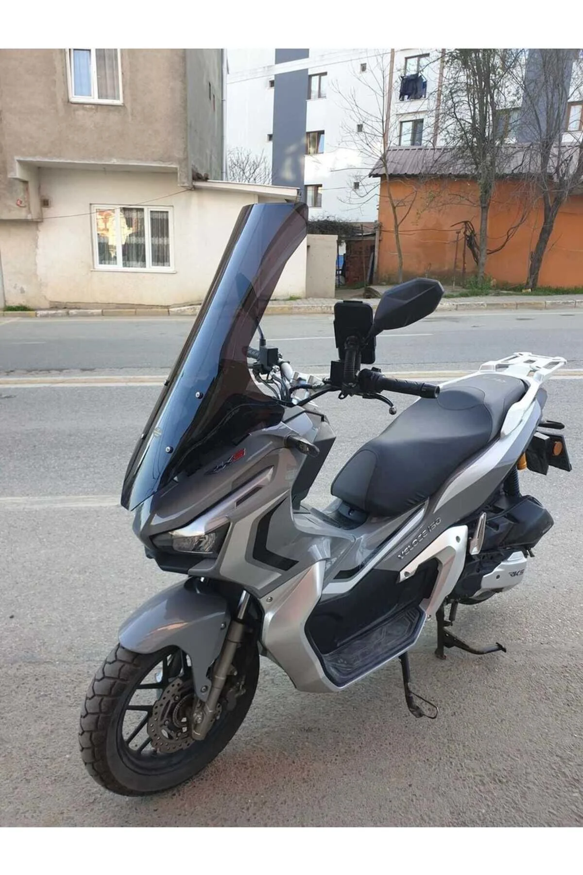 RKS Veloce Ön Cam 2023-2026 Model 78cm Siyah Renkli 4mm UZUN