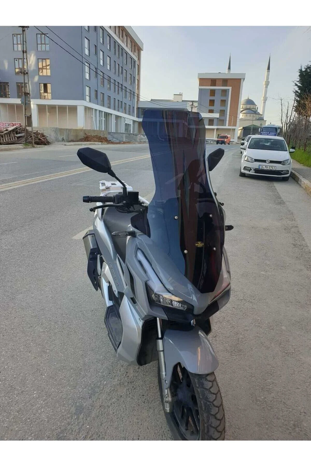 RKS Veloce Ön Cam 2023-2026 Model 78cm Siyah Renkli 4mm UZUN